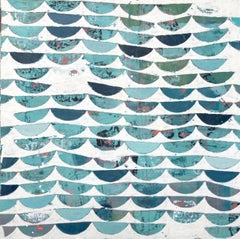 Mixed-Media-Abstraktion „Midsummer Surf“ aus halben Kreisen in Teal, Blau und Weiß