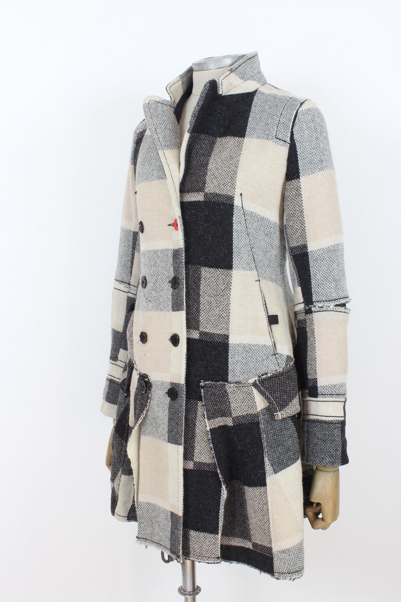 Marithe Francois Girbaud Beige Black Wool Flared Coat 2000s In Excellent Condition In Brindisi, Bt
