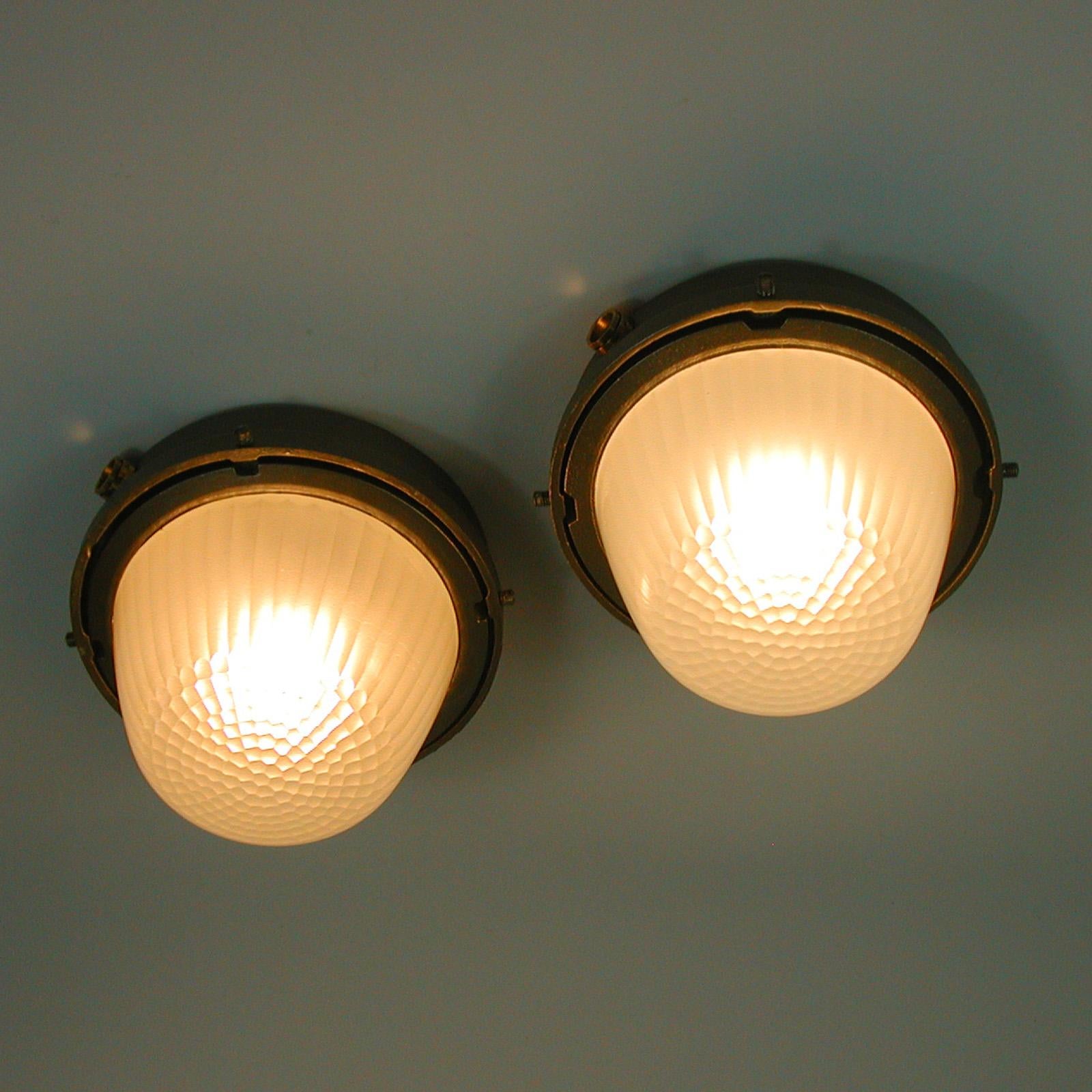 Mid-20th Century Maritime Holophane Sconces Wall Lights by HOLOPHANE, France 1950s, Set of Two For Sale