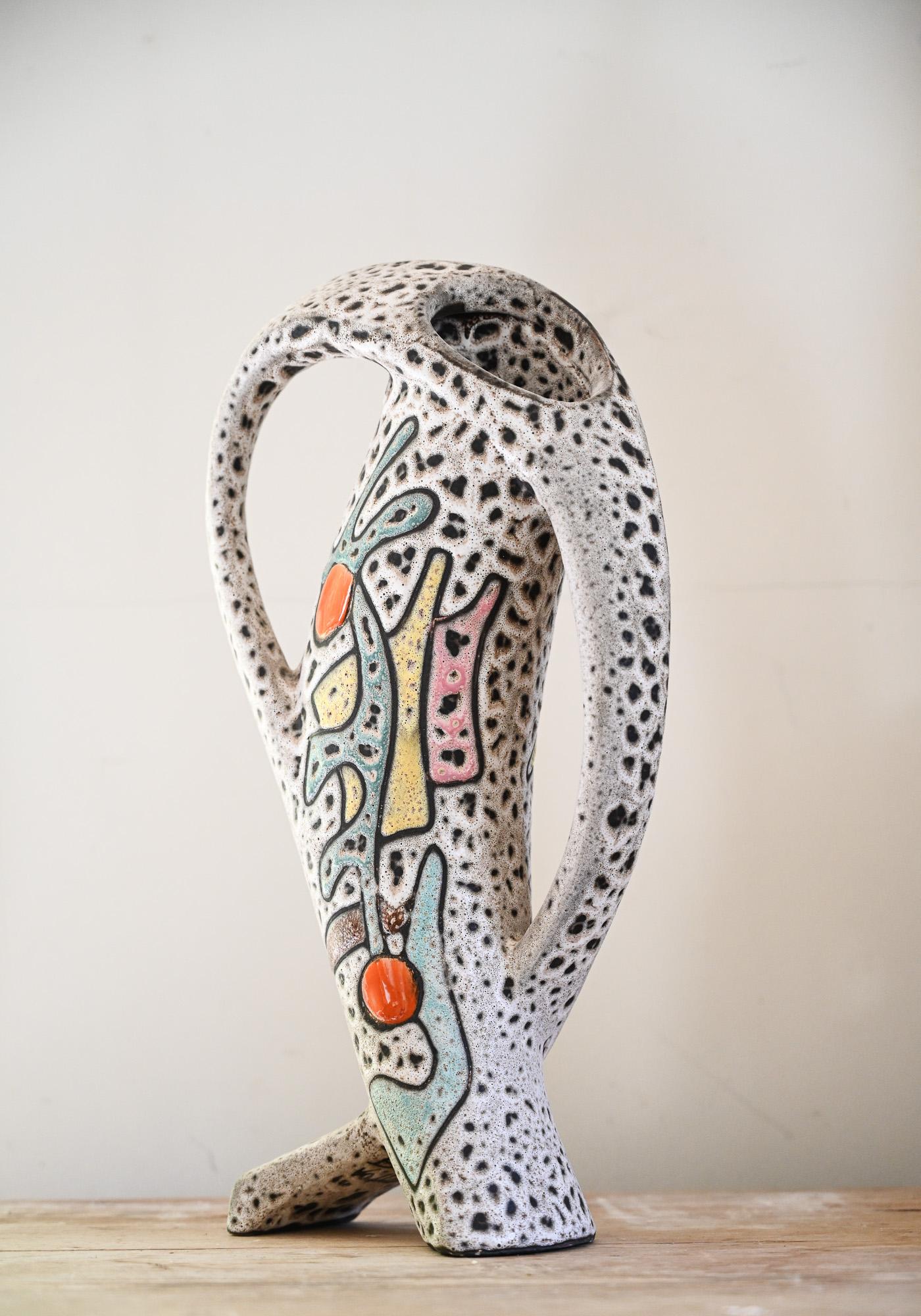 Vaso scultoreo Marius Bessone - Vallauris, 1950 ca. In condizioni buone in vendita a Henley-on Thames, Oxfordshire