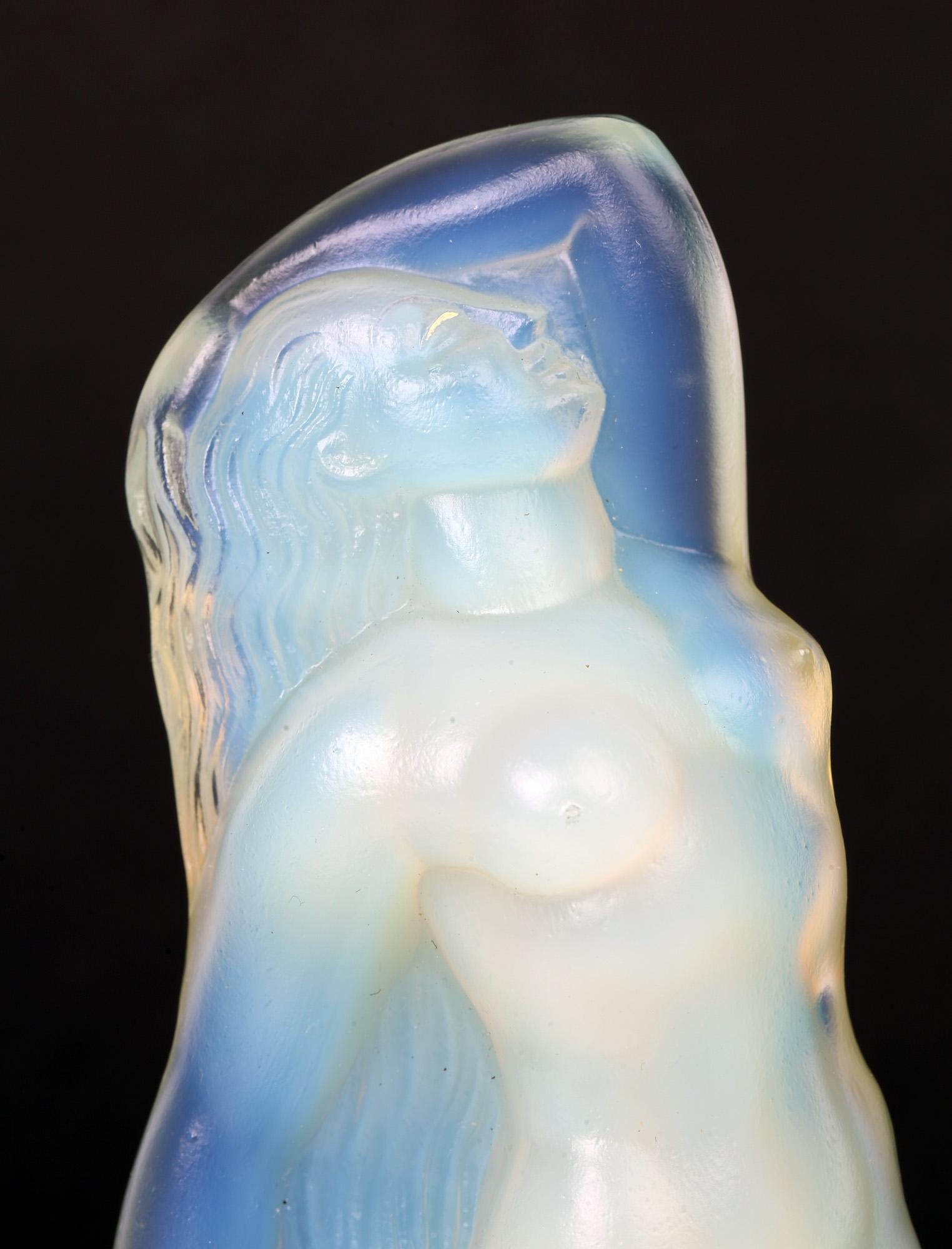 Marius Ernest Sabino French Art Deco Opalescent Glass Nude Figure For Sale 3