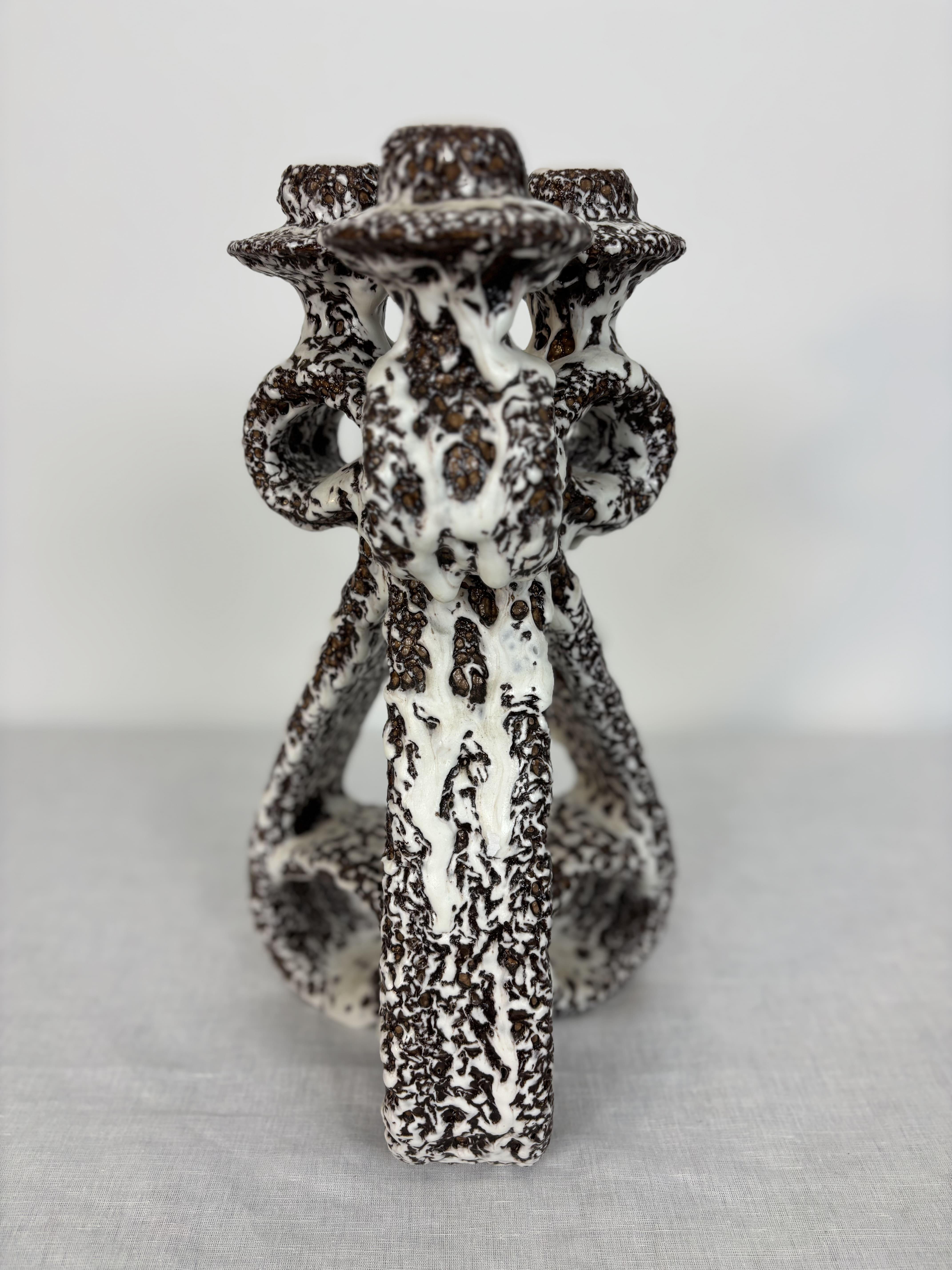 Marius Giuge (1909-1980) Vallauris-Large Kerzenhalter aus emaillierter Keramik mit Emaille-cir1960 im Zustand „Hervorragend“ im Angebot in RUEIL-MALMAISON, FR