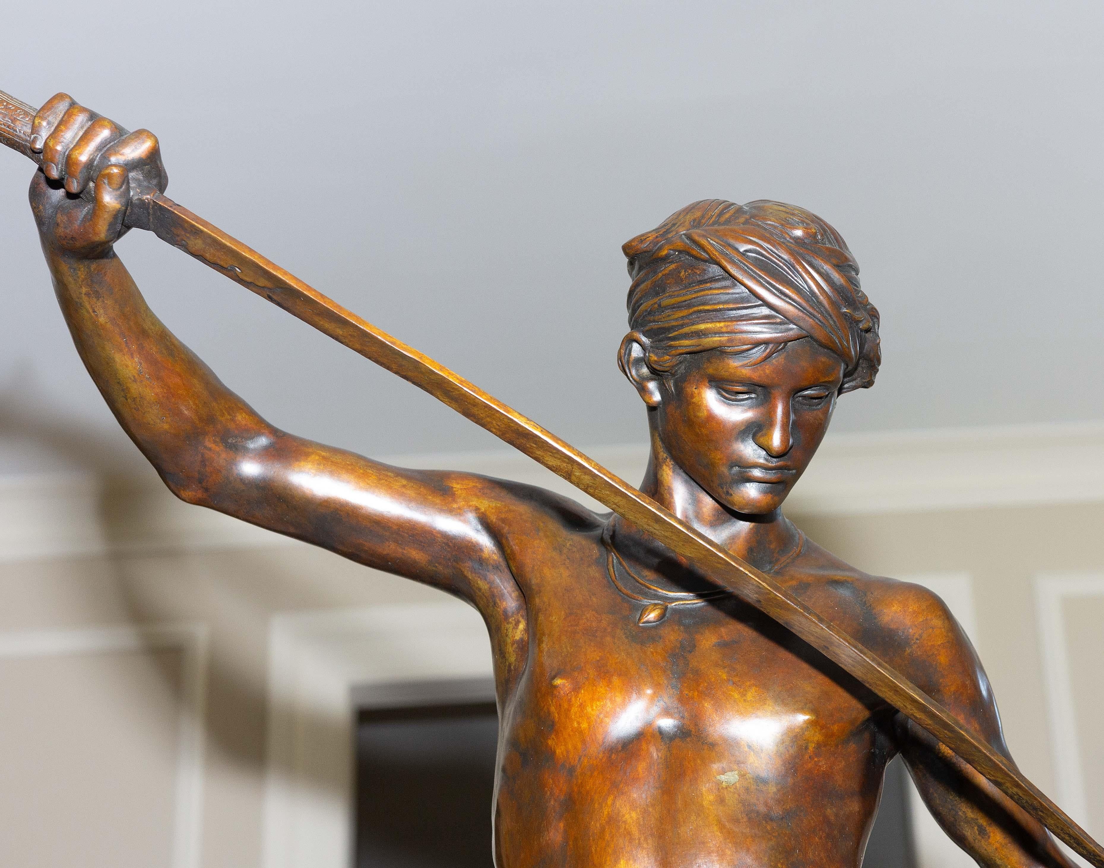 Grande sculpture française en bronze de David et Goliath par Antonin Mercié en vente 4