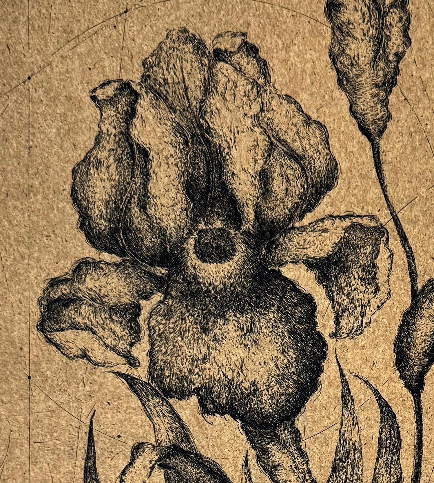 FLEURS #3 - Iris, un des 4 portraits de fleurs de Marjan Seyedin en vente 4