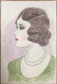 Portrait of Elegant Young Society Lady In Green Round Neck Exquisite Drawing