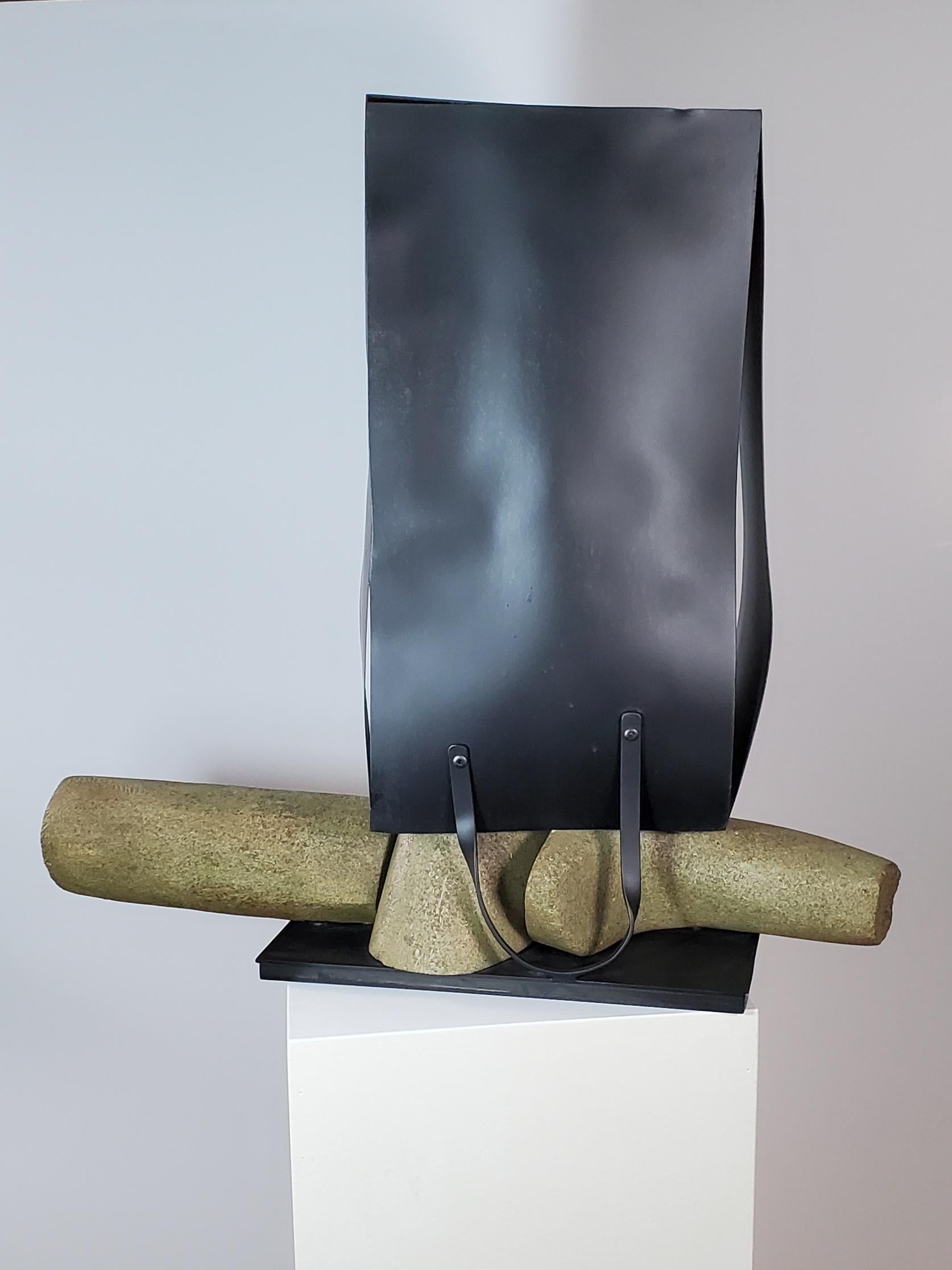 Geheimhaltung – Sculpture von Mark Beltchenko Studio