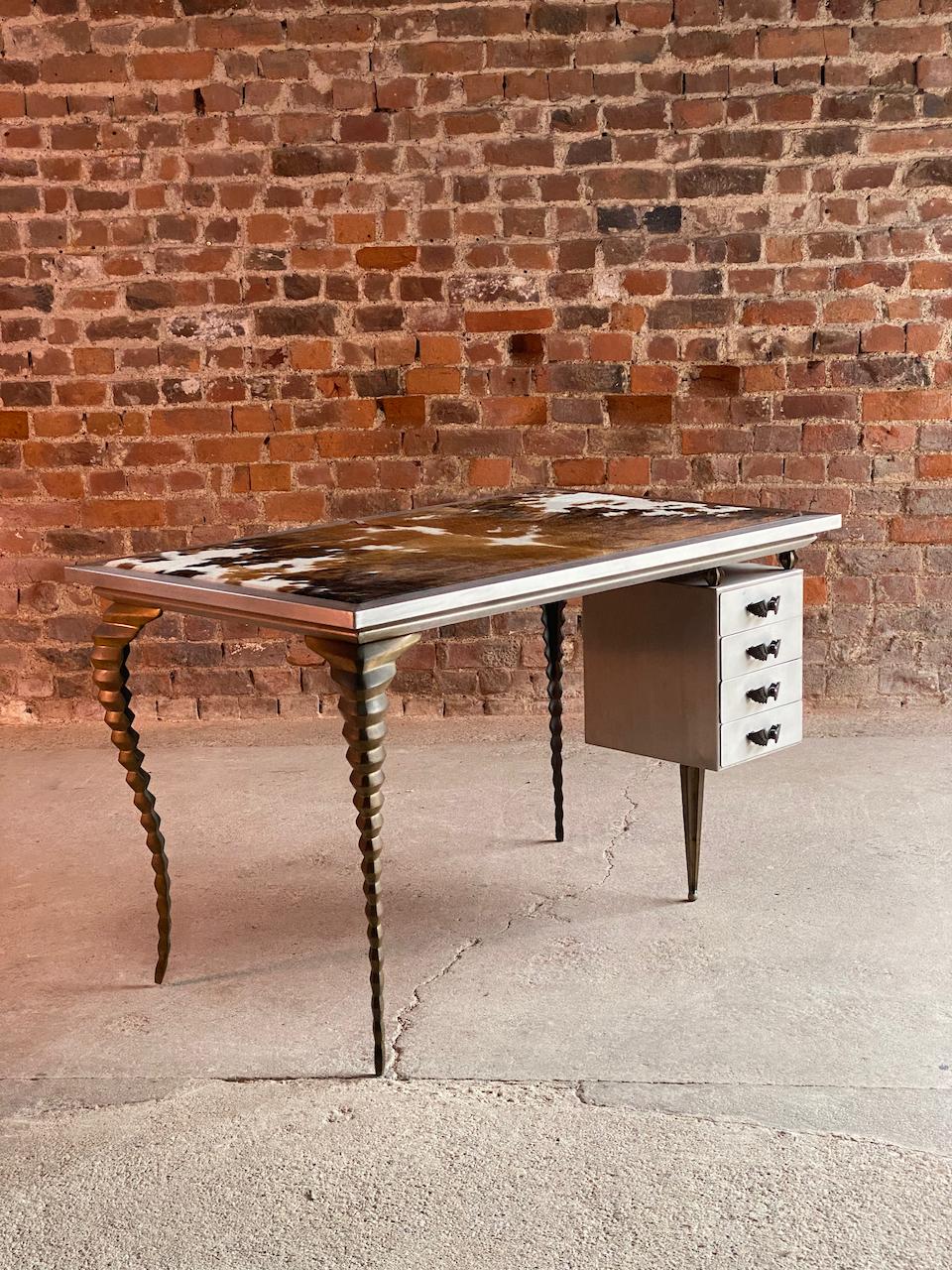 Mark Brazier-Jones ‘Flightfile’ writing desk limited edition Signed & Dated 1996

Magnificent Limited Edition twentieth century Mark Brazier-Jones ‘Flightfile’ Writing Desk executed in 1996, the inset rectangular copper top covered in genuine