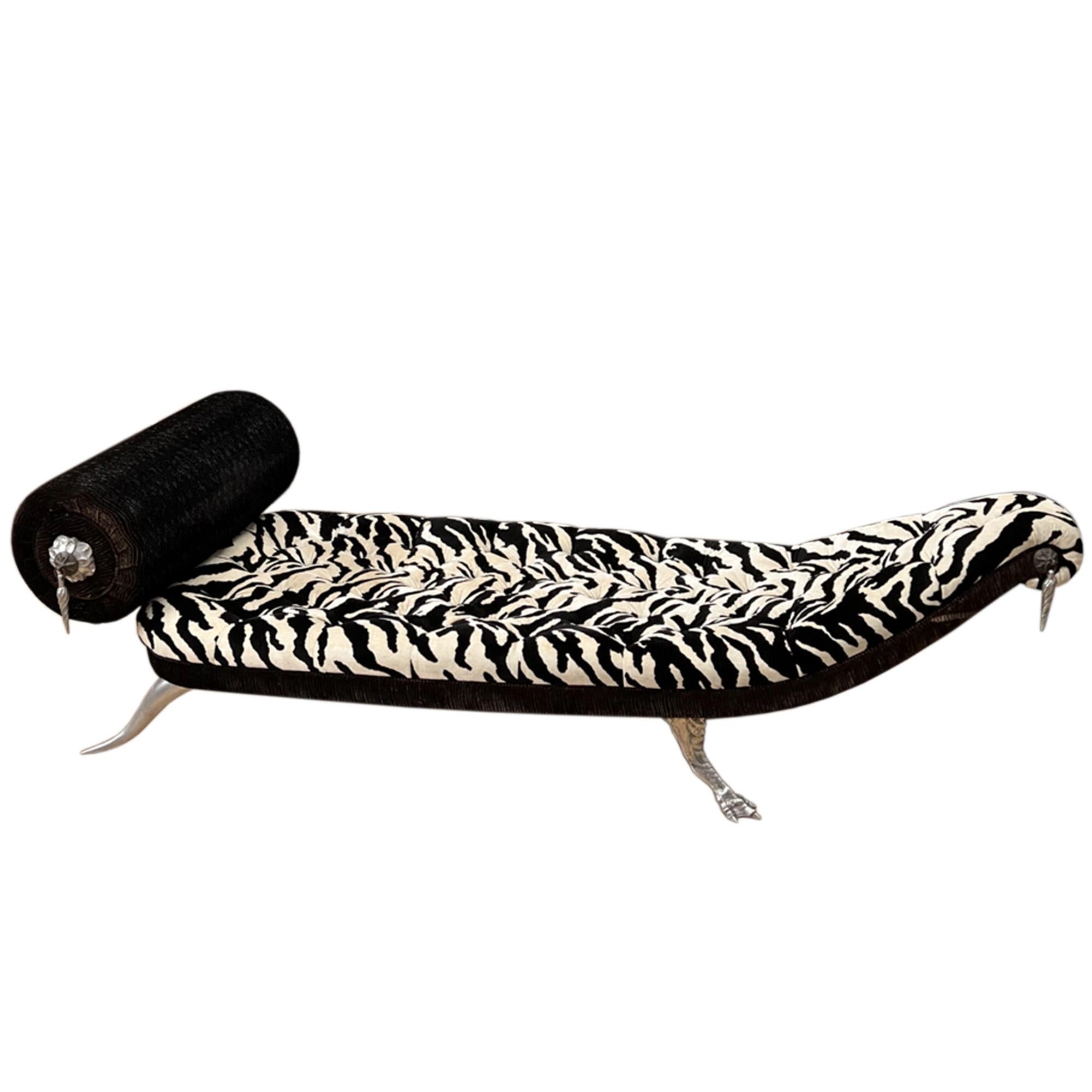Chaiselongue Jaba von Mark Brazier Jones (Moderne der Mitte des Jahrhunderts)