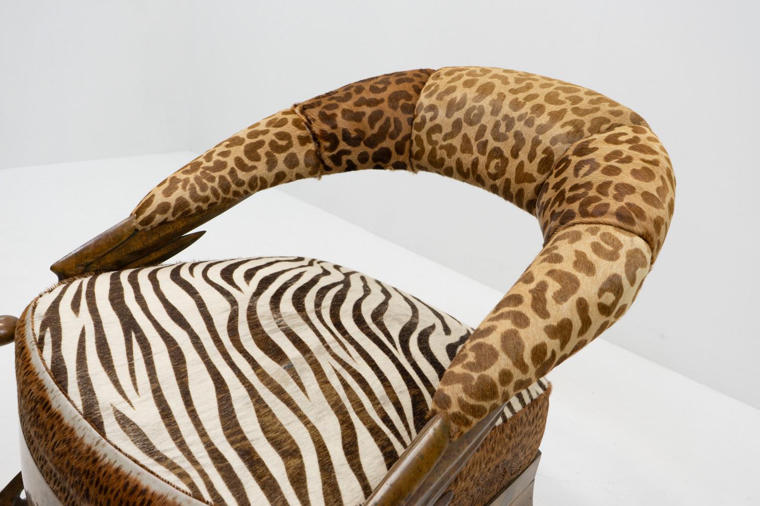 A San Demas by Mark Brazier-Jones, designed during the second half of the 1990s.

Mark Brazier-Jones (UK, New Zealand born) is known for his particular surrealistic style often referred to as neo classical or even space-age baroque. According to the