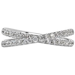 Crisscross-Ring, Mark Broumand 0,85 Karat runder Diamant im Brillantschliff