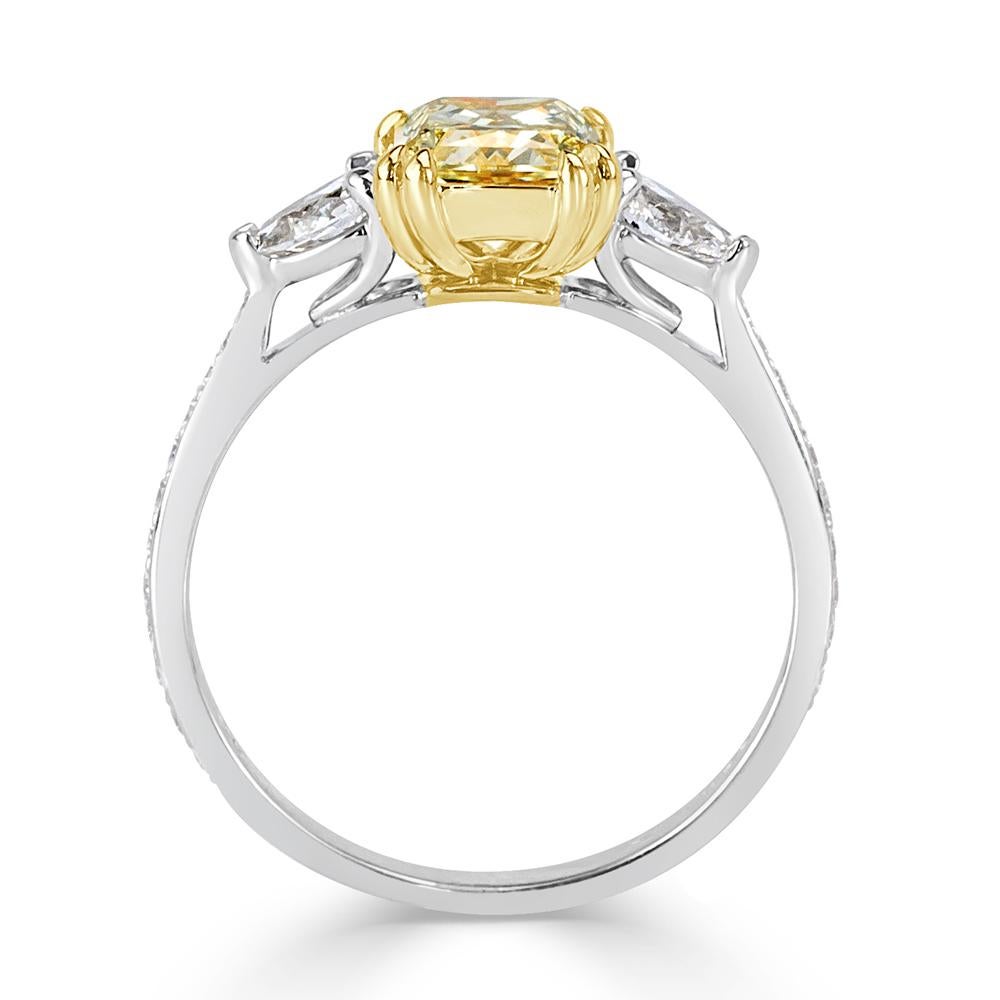Women's or Men's Mark Broumand 1.85 Carat Fancy Light Yellow Radiant Cut Diamond Engagement Ring