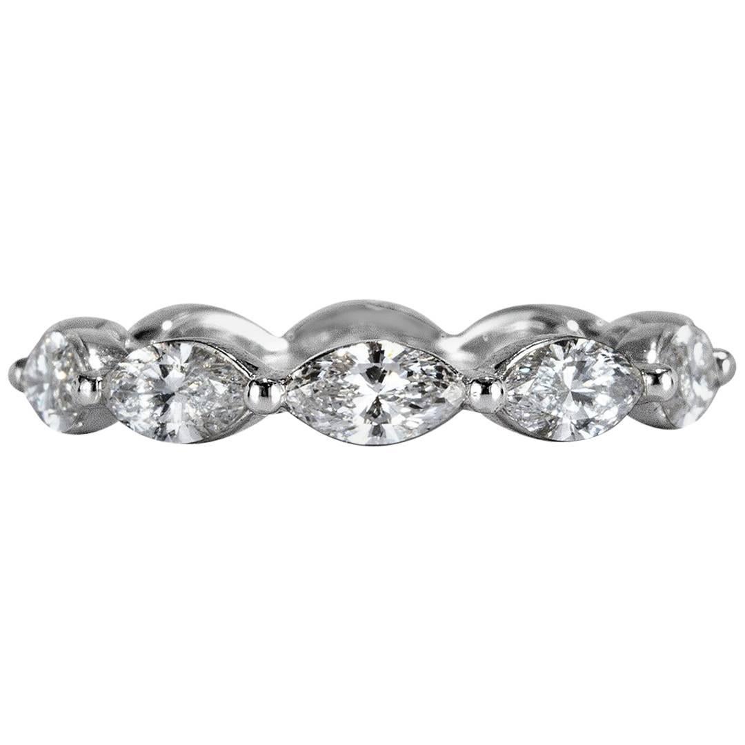 Mark Broumand Alianza de eternidad con diamantes talla marquesa de 1.95 quilates en platino