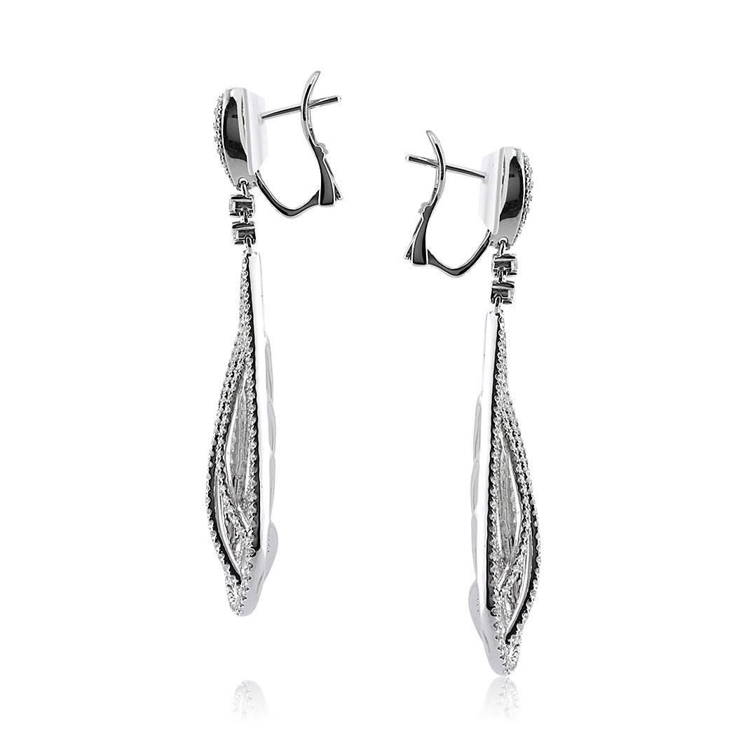 Mark Broumand, boucles d'oreilles en forme de goutte d'oreilles en diamants taille brillant rond de 2,60 carats Neuf - En vente à Los Angeles, CA