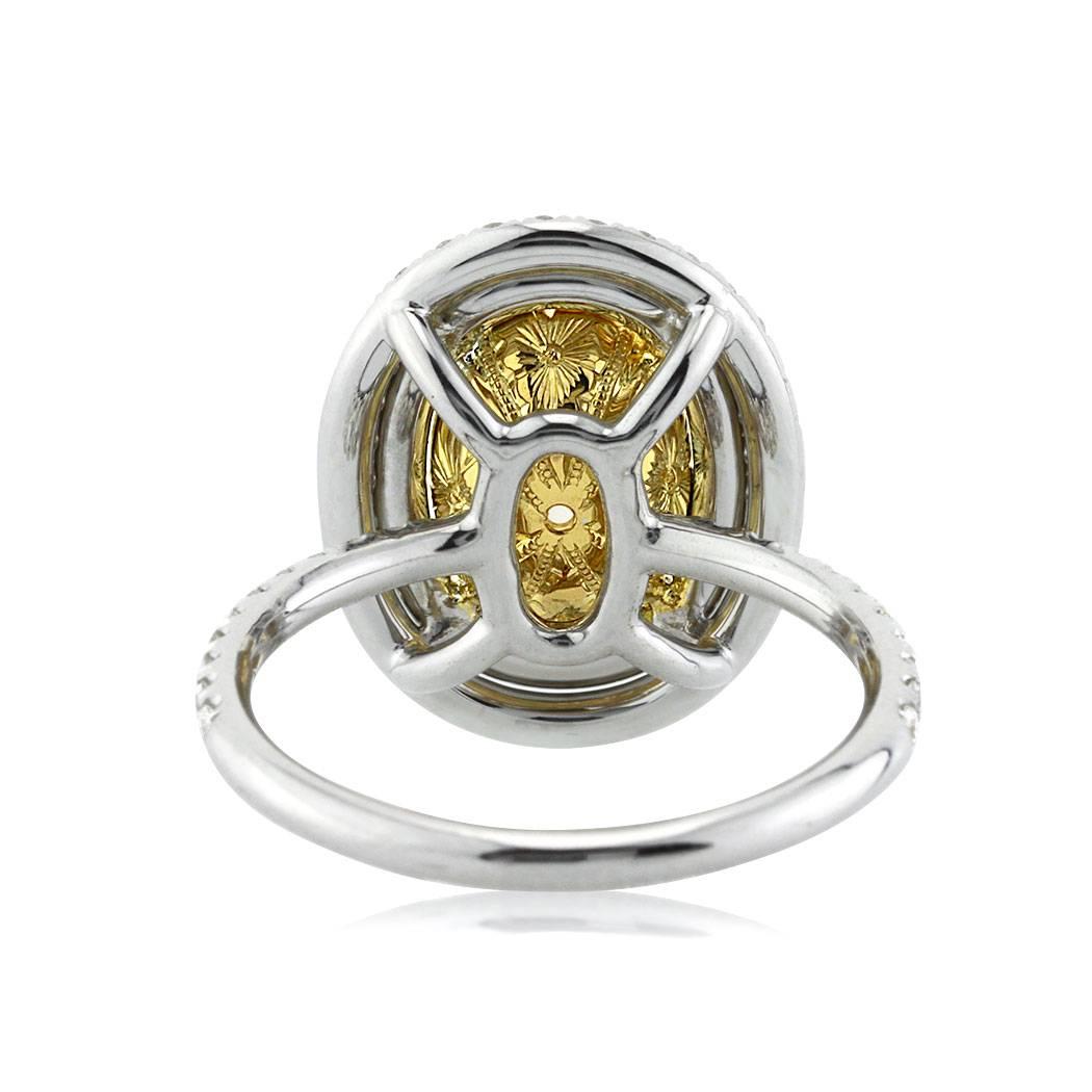 Women's or Men's Mark Broumand 2.90 Carat Fancy Light Yellow Oval Cut Diamond Engagement Ring