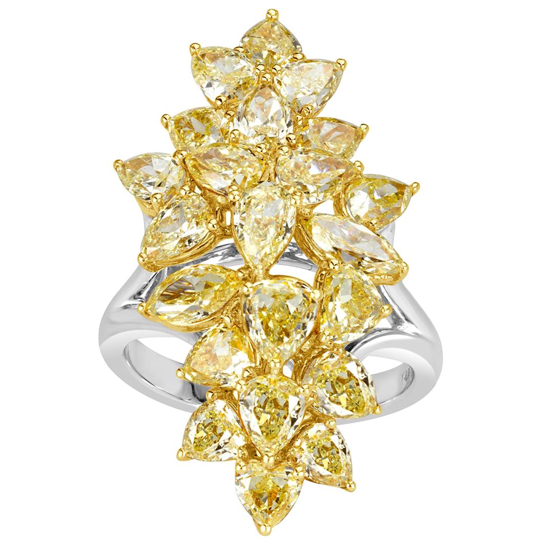 Mark Broumand, bague en grappe de diamants jaunes de fantaisie de 5,59 carats en vente