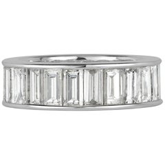Mark Broumand, anneau d'éternité en platine avec diamants taille baguette de 5,73 carats