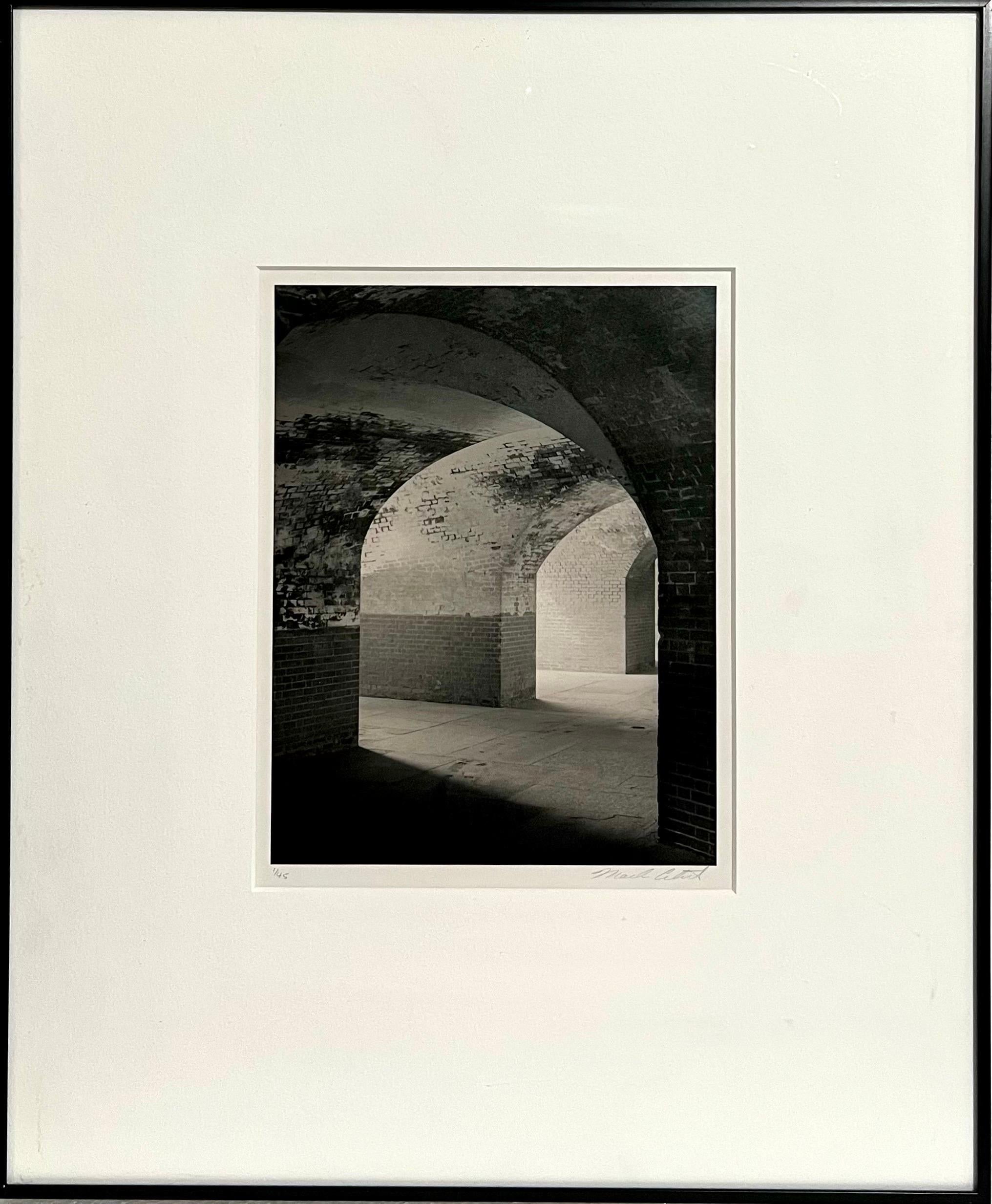 Architektonische Gelatinesilberdruck Pergamentfotografie Mark Ciret Vintage Foto im Angebot 5