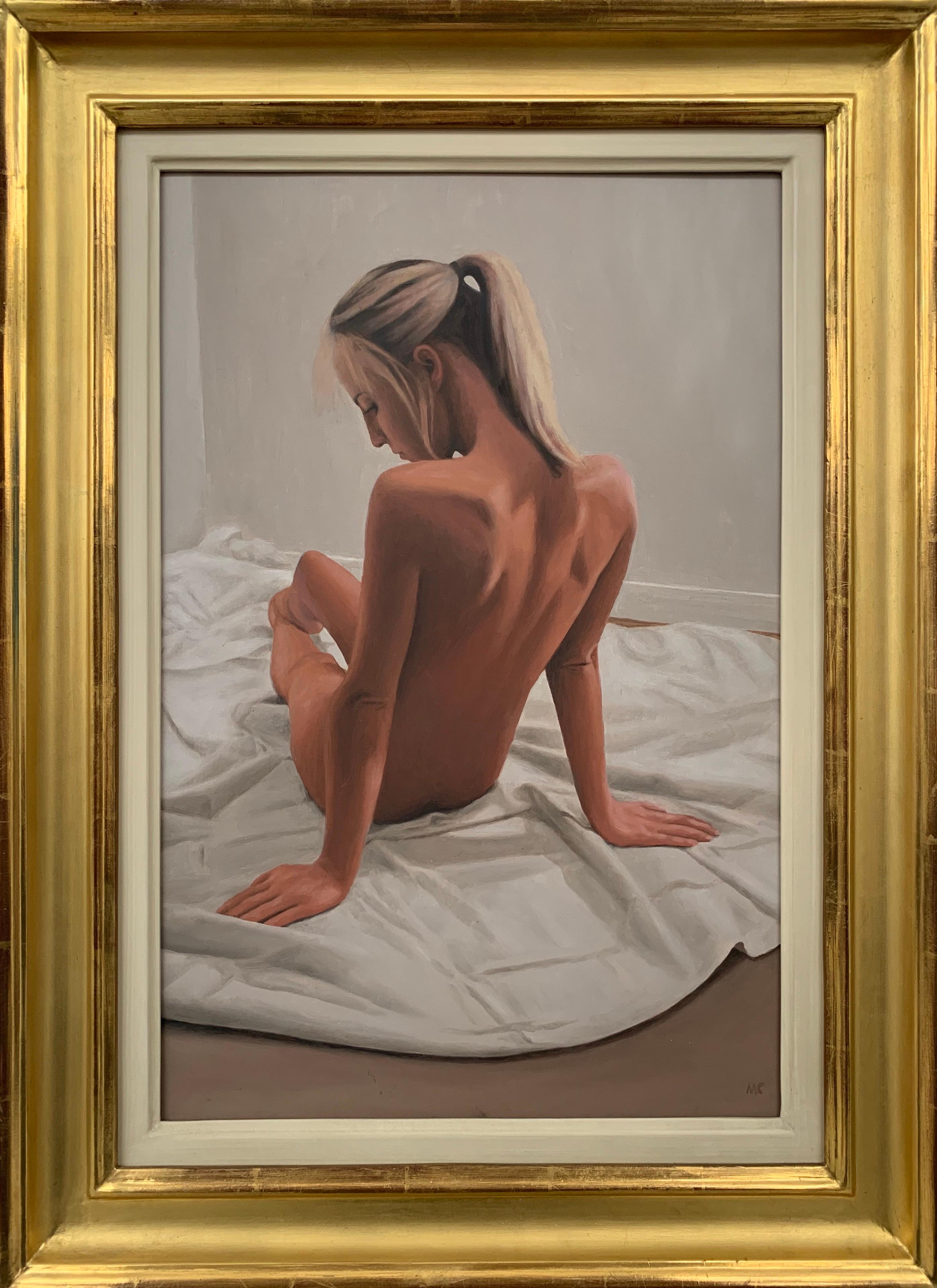 Pintura al Óleo de Figura Femenina Desnuda Sentada por Artista Británico Contemporáneo