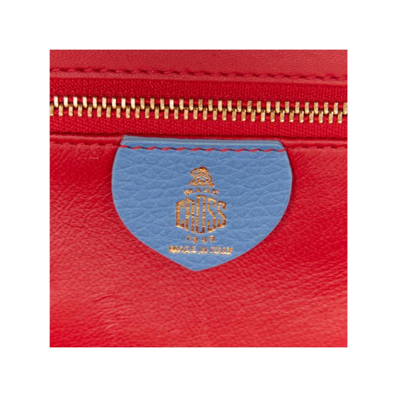 MARK CROSS Grace 18 blue multicolor calfskin patchwork crossbody vanity box bag en vente 3