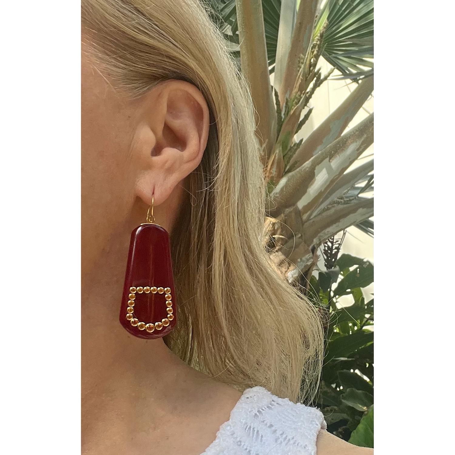 Mark Davis Reddish-Brown Bakelite Orange Garnet Drop Earrings In Excellent Condition In Palm Beach, FL