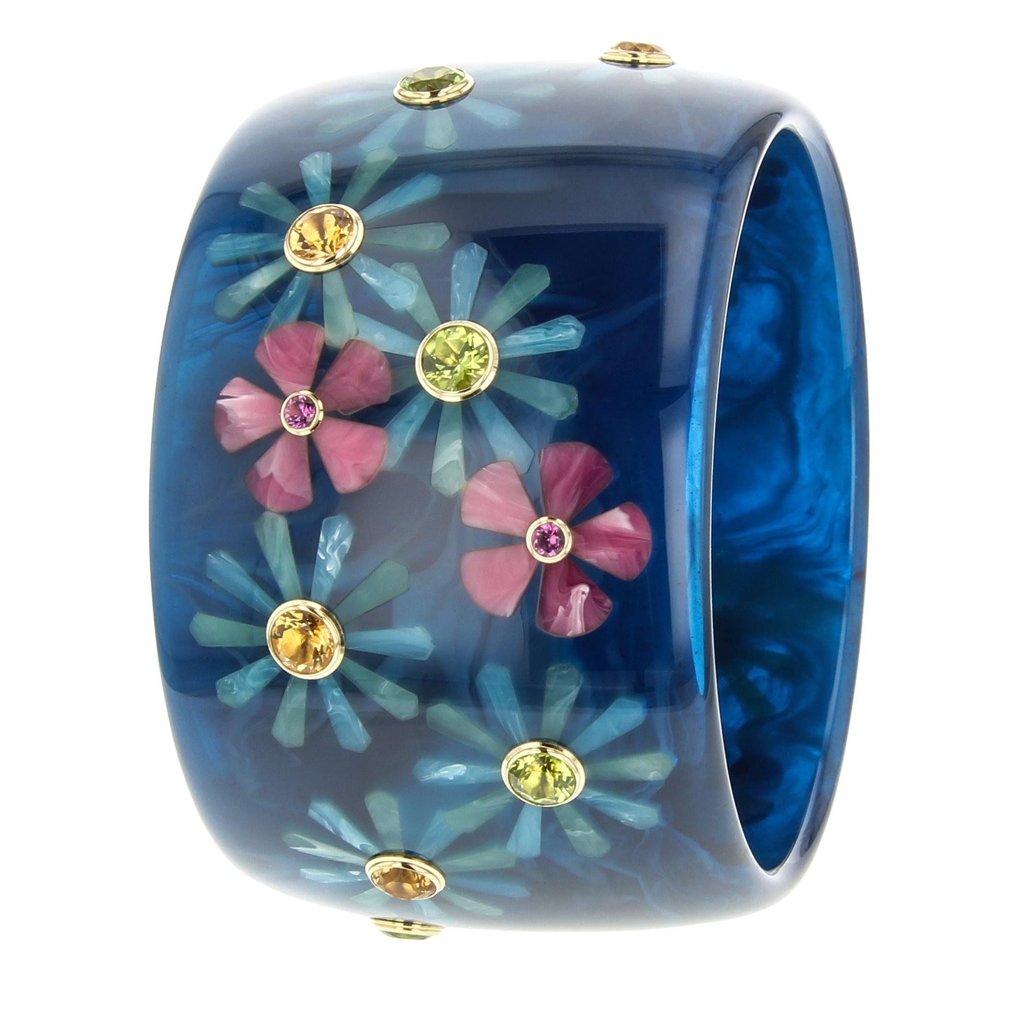 Contemporary Mark Davis Vintage Navy Bakelite Bangle with Floral Inlay and Gemstones in 18k For Sale
