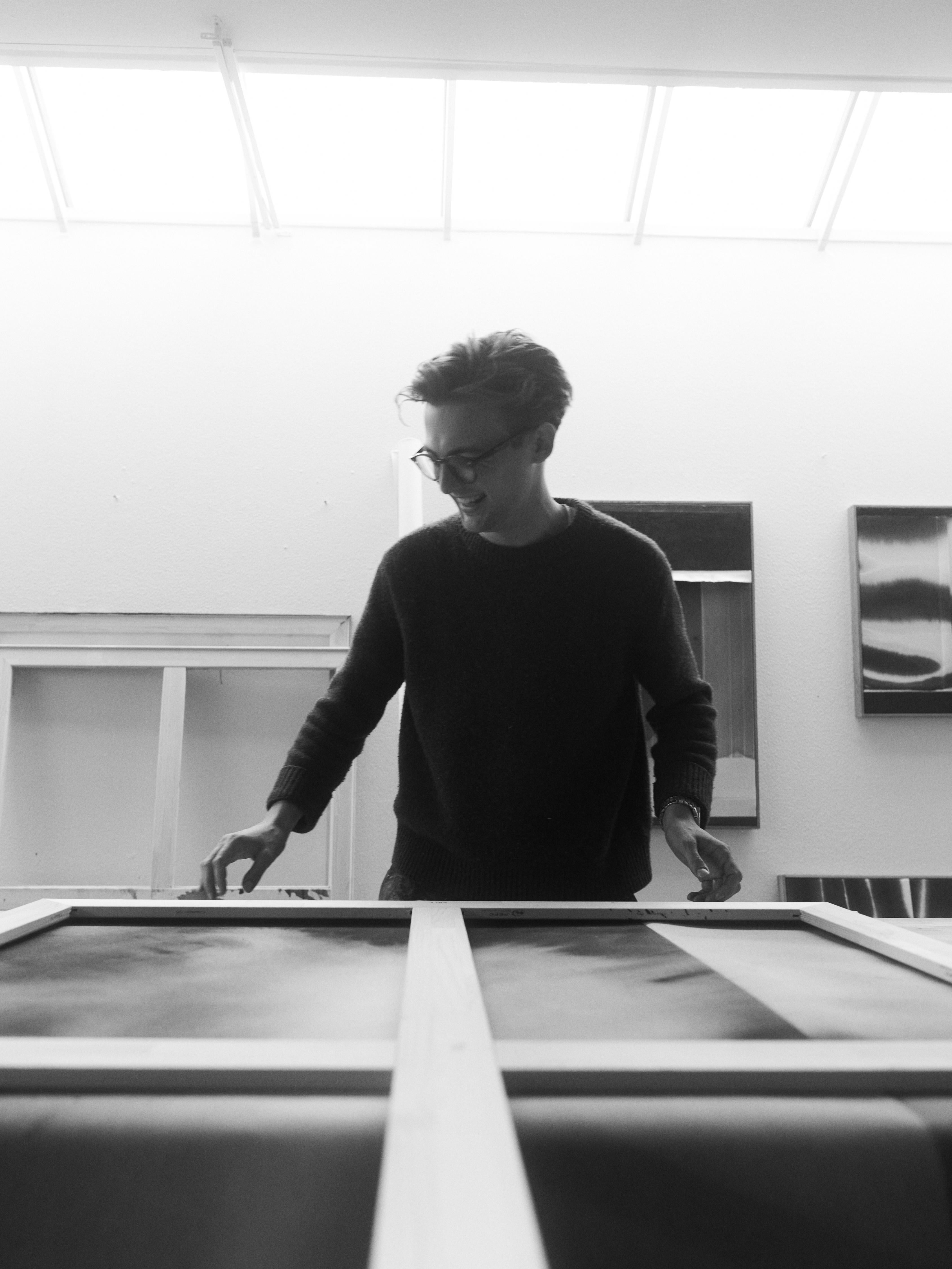Mark Ebert Løvendahl Peinture abstraite minimaliste noire sur toile de coton en vente 7