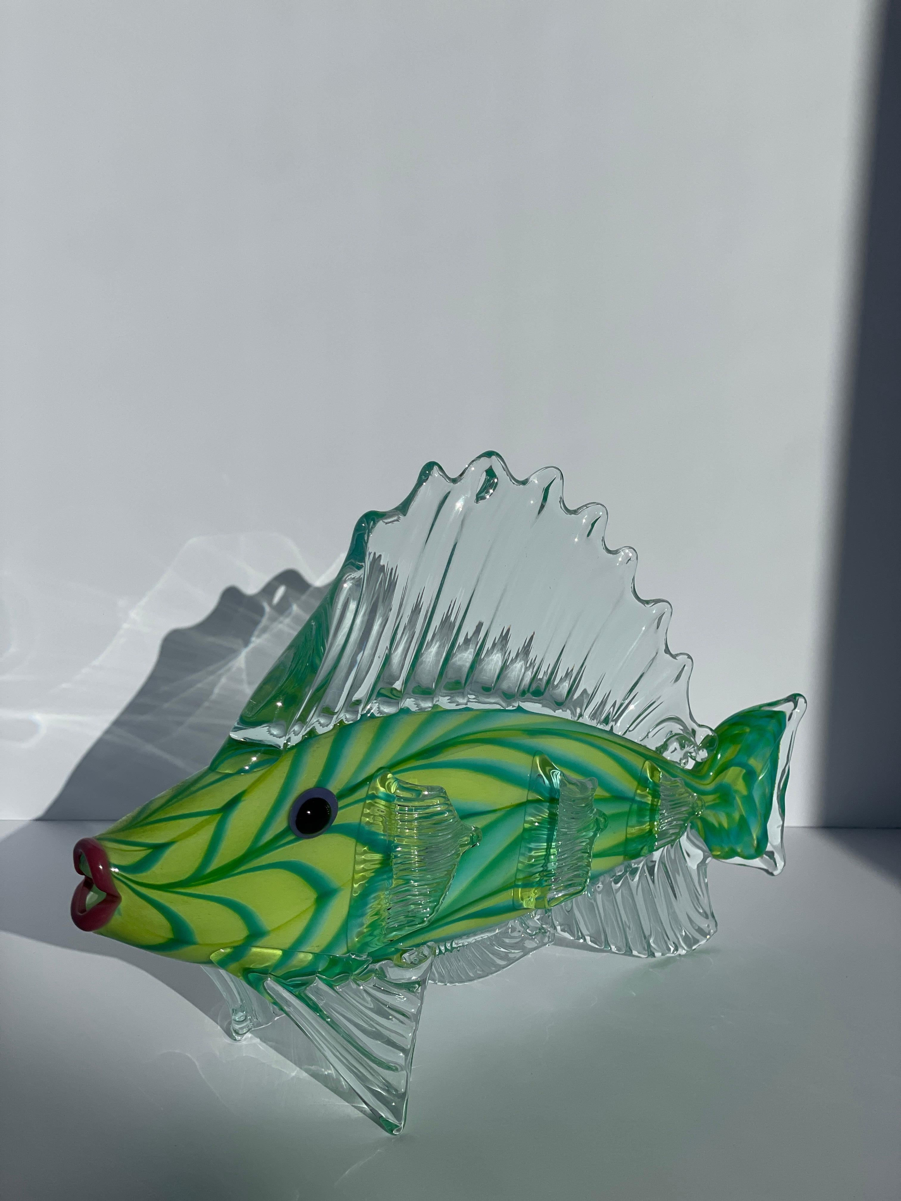Mark Eckstrand Escultura de Pez Arte Acuario de Cristal Océano Playa Decoración Náutica en Excelente estado para la venta en Palm Beach, FL