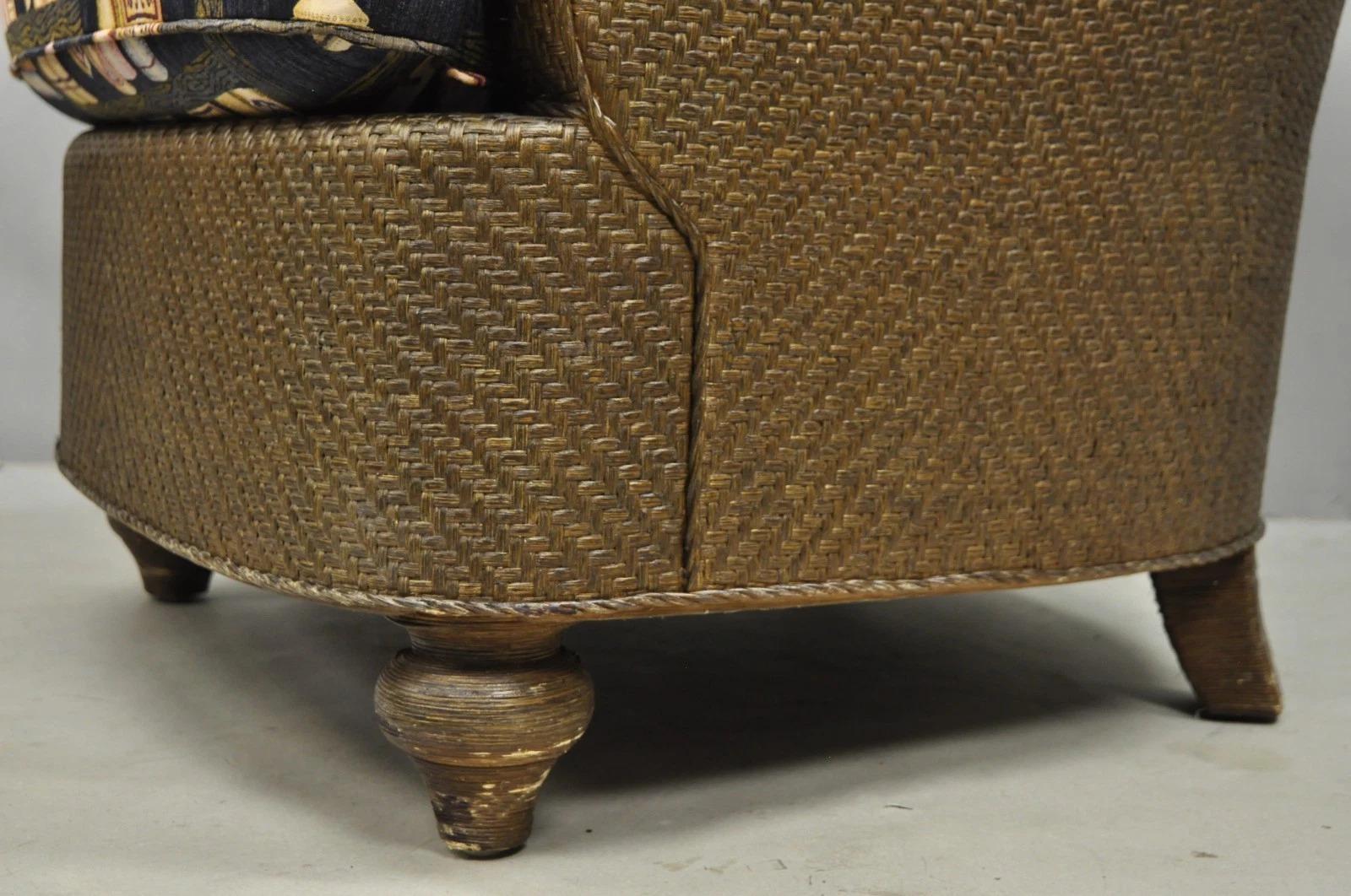 Colección Mark Hampton Silla Hickory Silla Club con Brazos de Mimbre y Ratán siglo XX en venta
