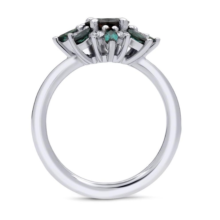 Contemporary Certified Mark Henry 1.77 Carat Natural Brazilian Alexandrite and Diamond Ring  For Sale