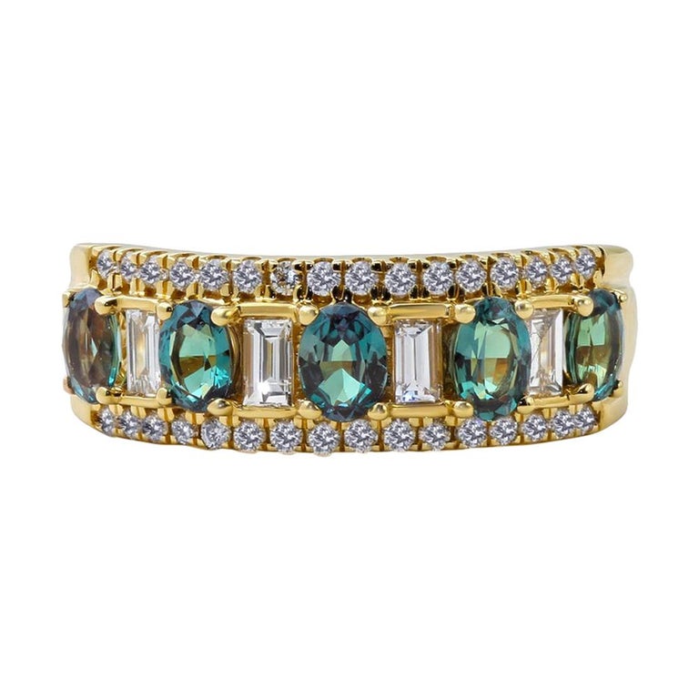 Mark Henry Helena Band Natural Brazilian Alexandrite and Diamond Ring, 18  Karat