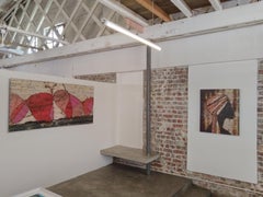 Große abstrakte Komposition aus rostfarbenem Metall in Rosa, Creme & Rot „Razor-Draht: Studie 1“