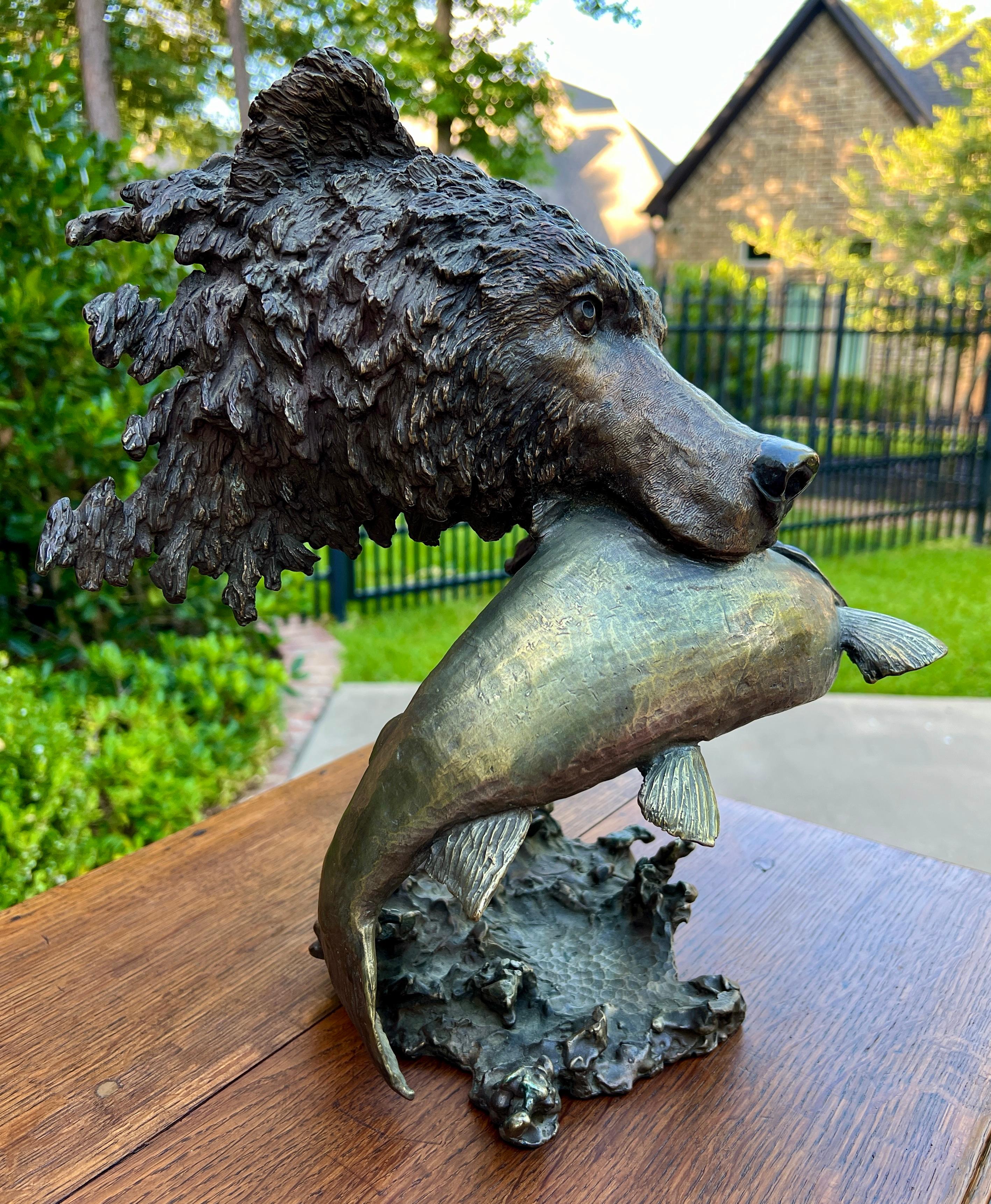 Mark Hopkins Bronze Fishing Grizzly Bear Rainbow Trout #98/450 Sculpture In Excellent Condition In Tyler, TX
