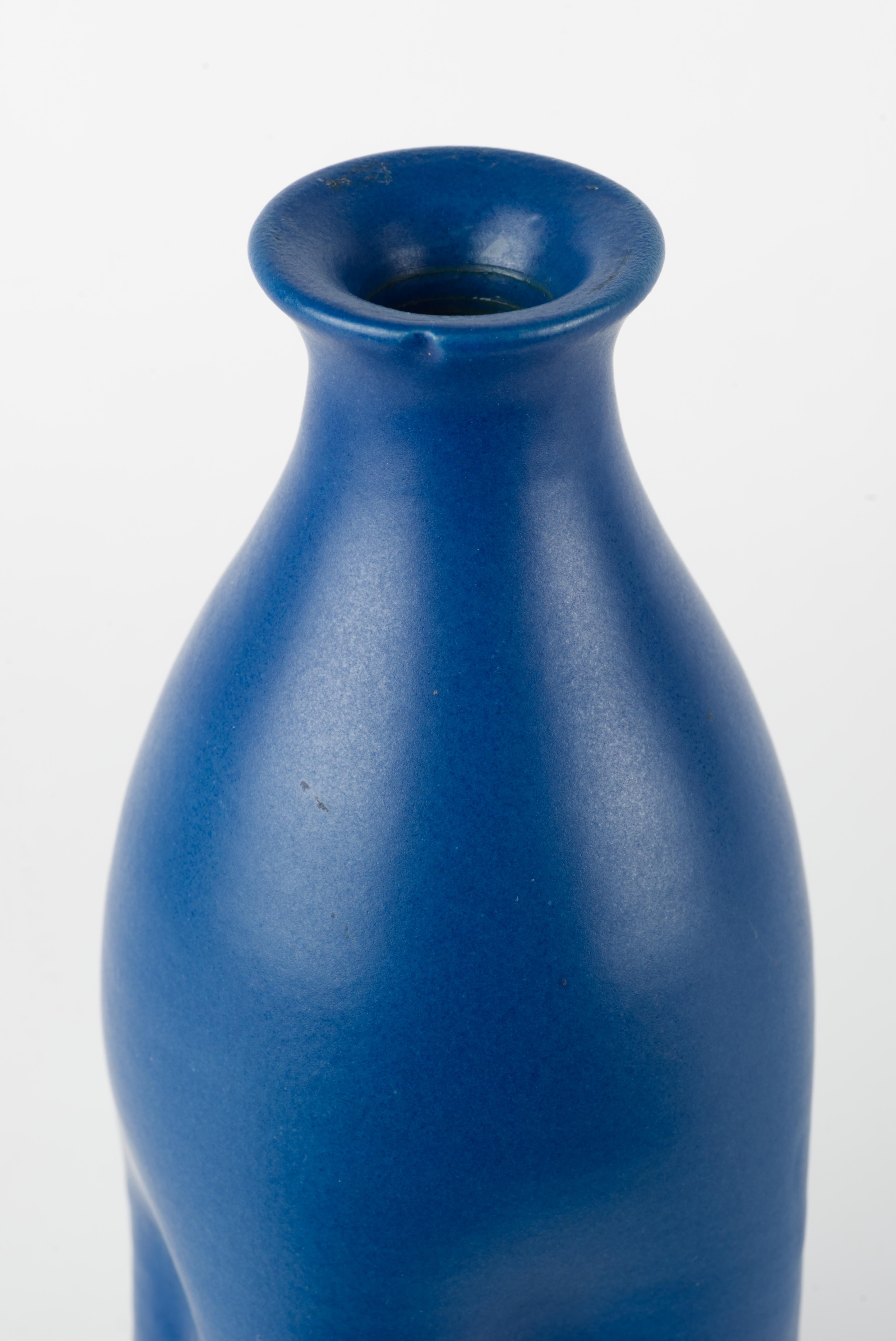 Vaso a bottiglia Mark Klammer, Studio Pottery di New York, Roycroft Renaissance In condizioni buone in vendita a Clifton Springs, NY