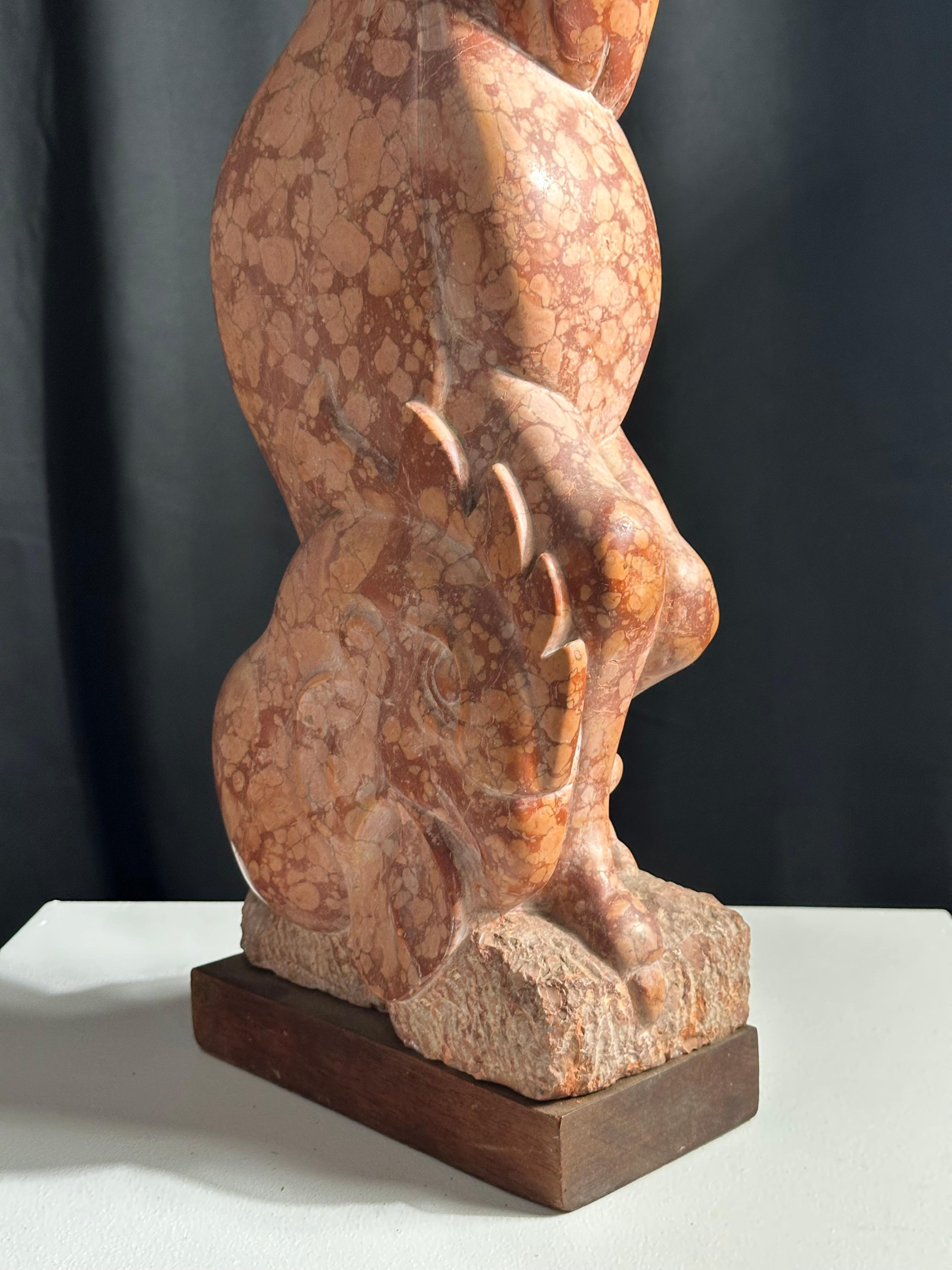 Gallito (Gallo) Escultura de mármol en venta 3