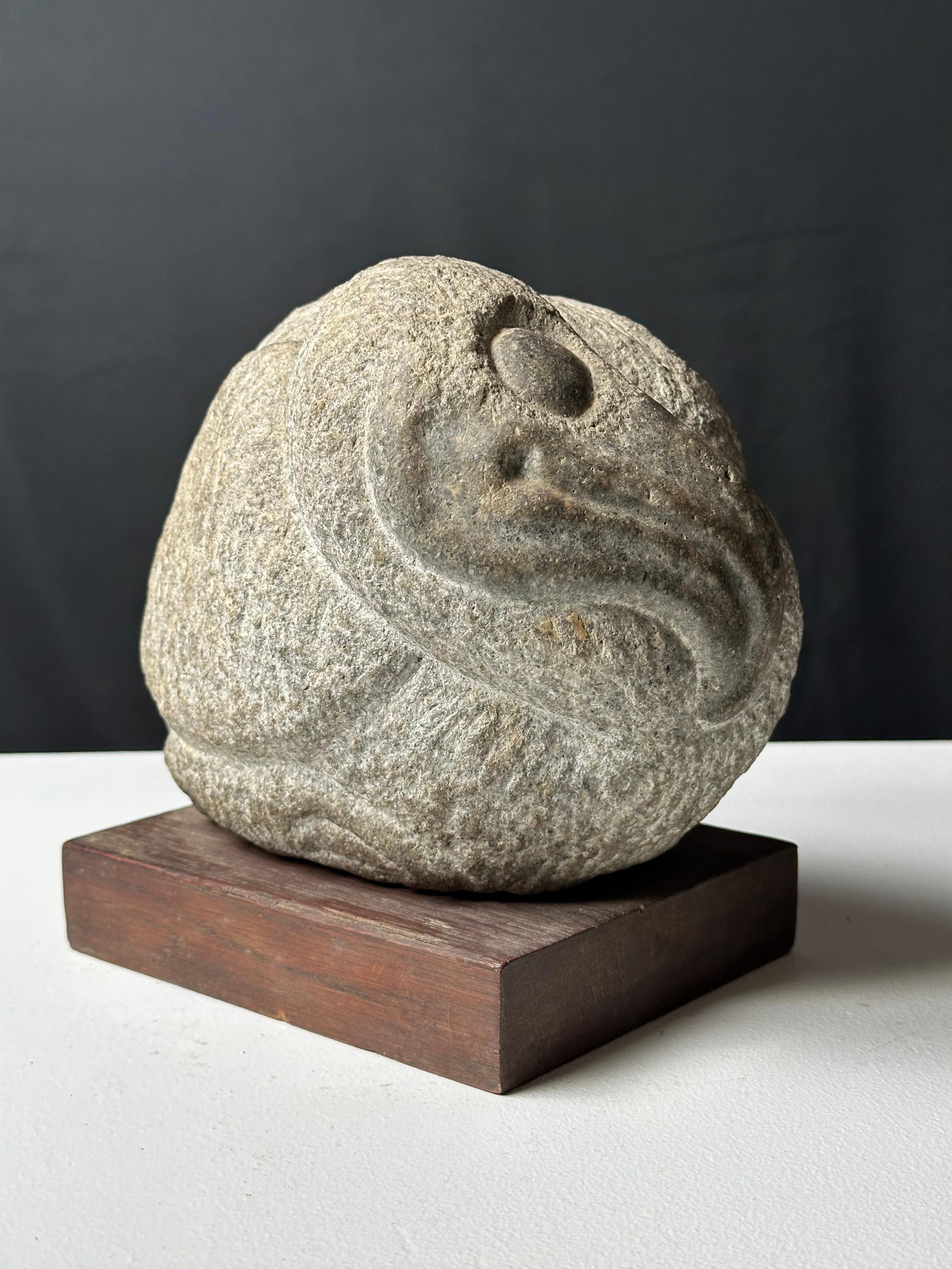Mark Morrison (1895-1964)

Dodo,  ca. 1940

Granito scolpito

Larghezza 7,75