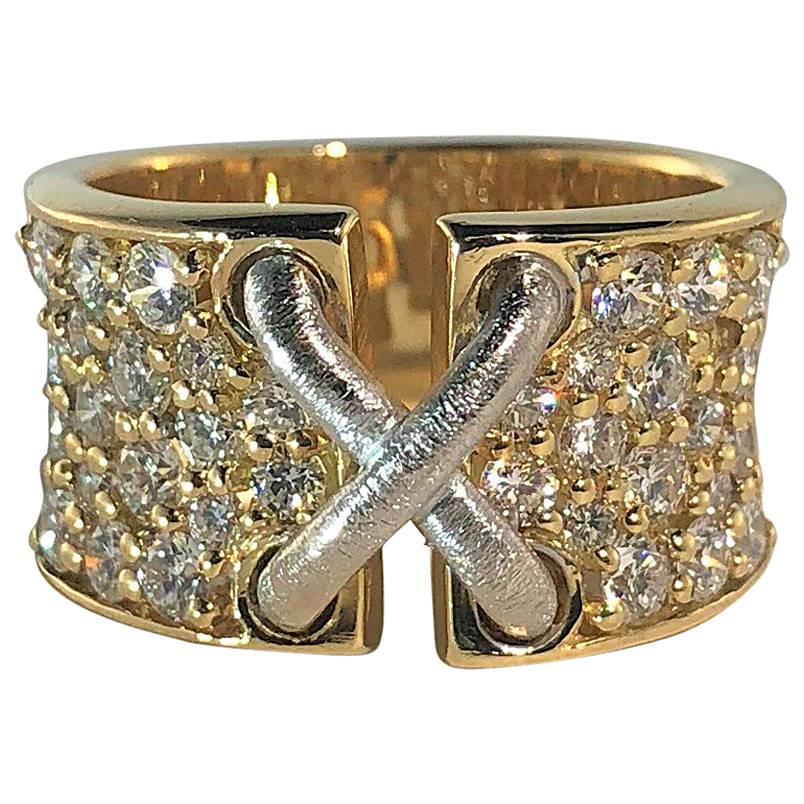 Mark Patterson 18 Karat Two-Tone Gold and 2.31 Carat Round Diamond Garter Ring For Sale