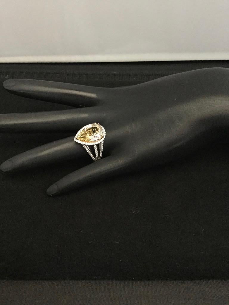 Mark Patterson GIA Certified Fancy Color Yellow Pear Shape Diamond Platinum Ring In New Condition For Sale In Spartanburg, SC