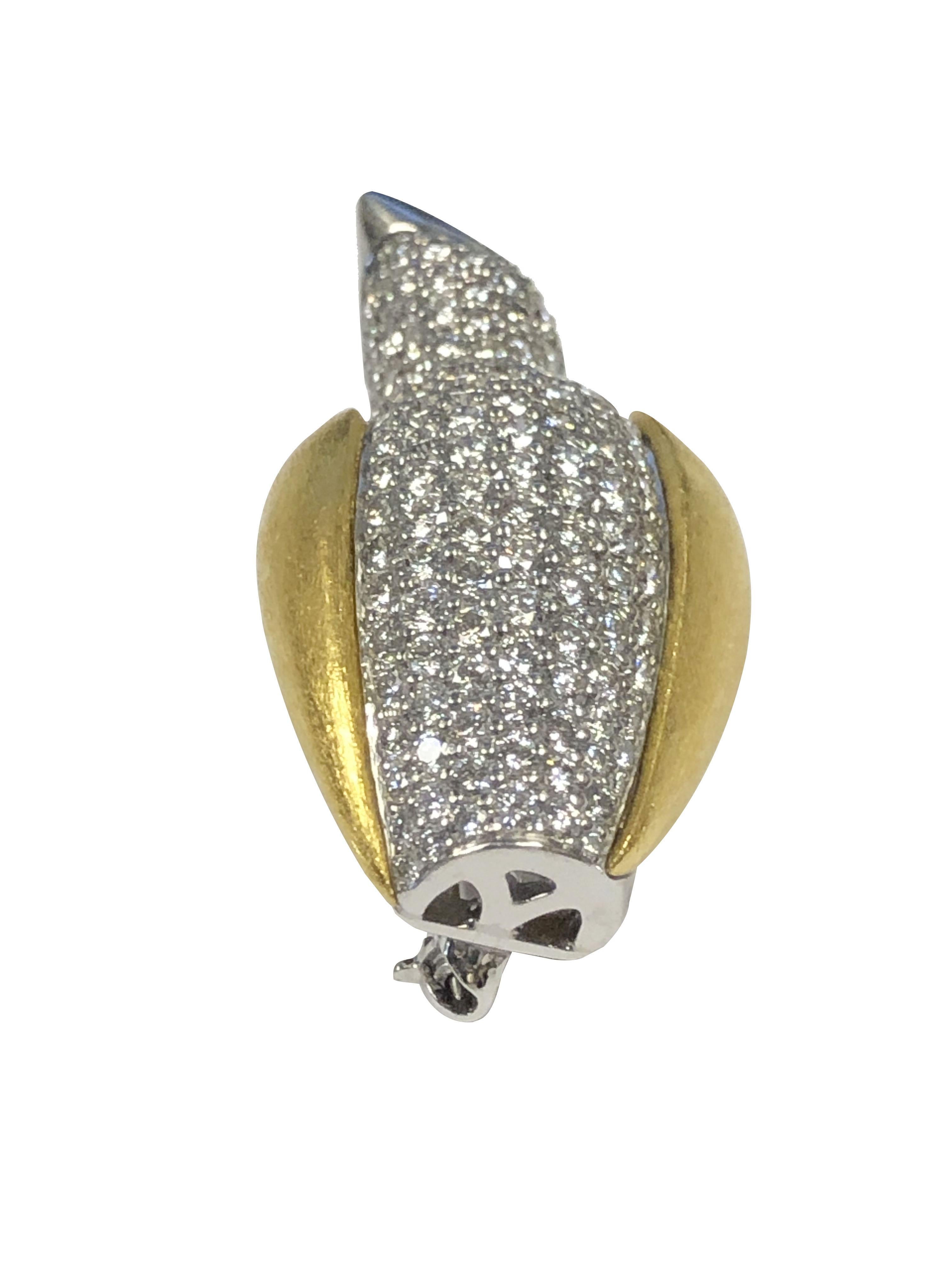 Round Cut Mark Patterson Yellow Gold Platinum and Diamond Pave Penguin Brooch  For Sale