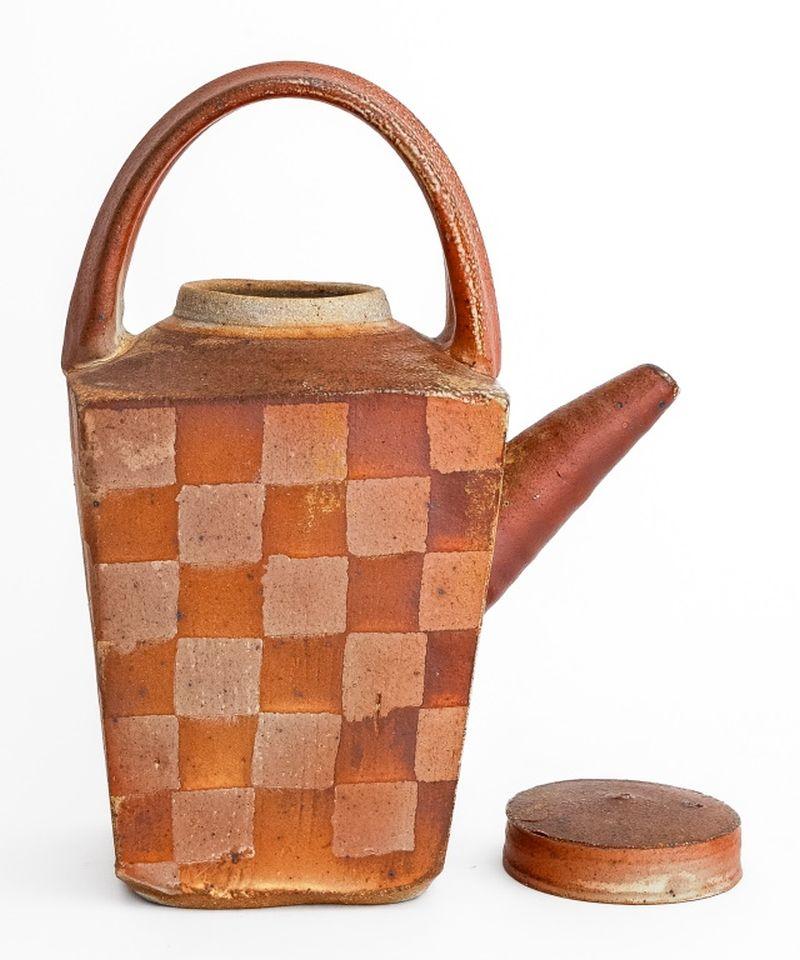 Mark Pharis Art Pottery Vessels, 2 In Good Condition In Astoria, NY