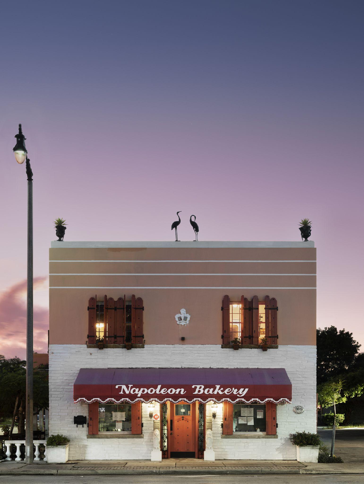 Mark S. Kornbluth Landscape Photograph - Bakery - Florida #1