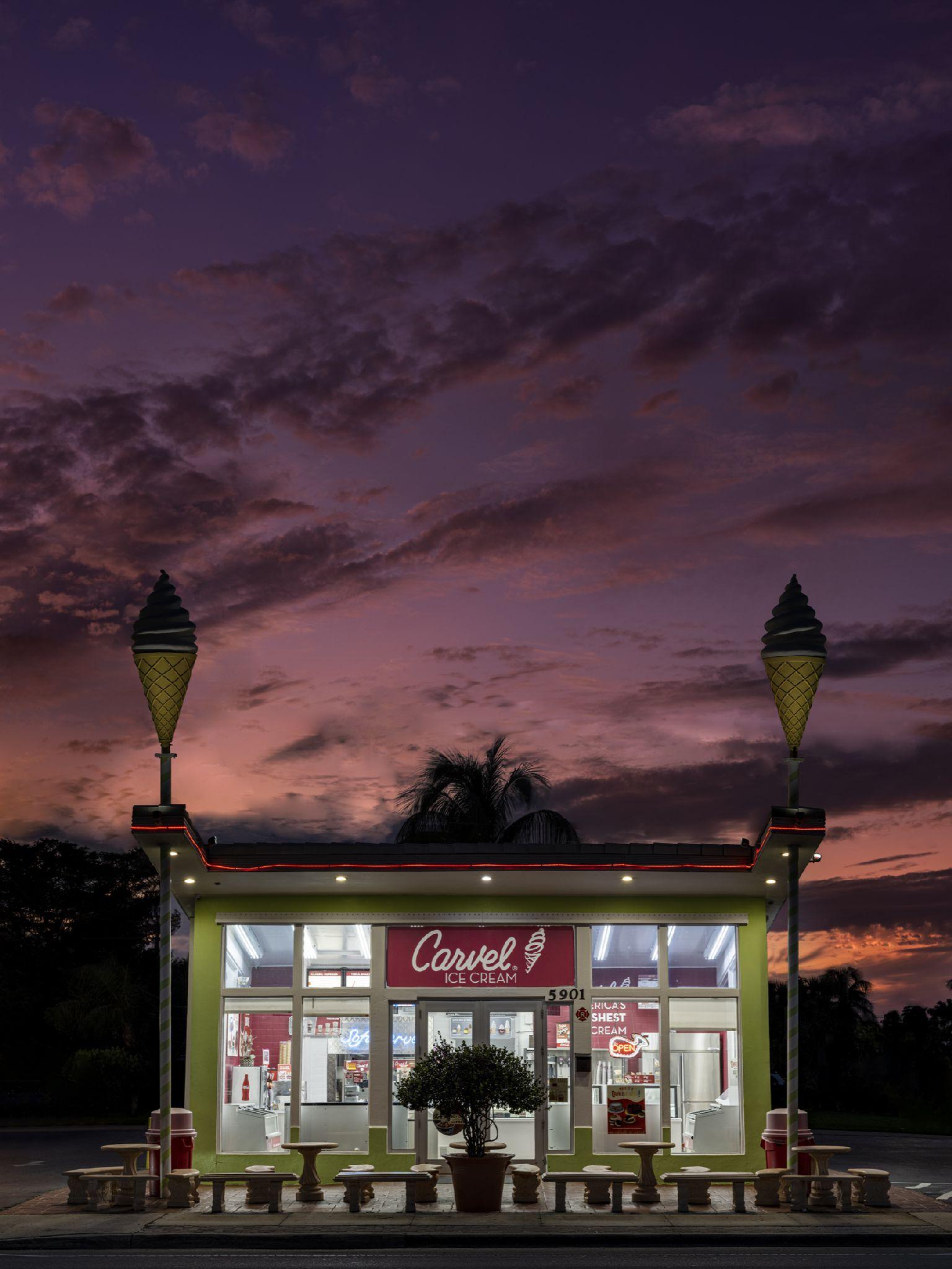 Mark S. Kornbluth Landscape Photograph - Ice Cream - Florida #1