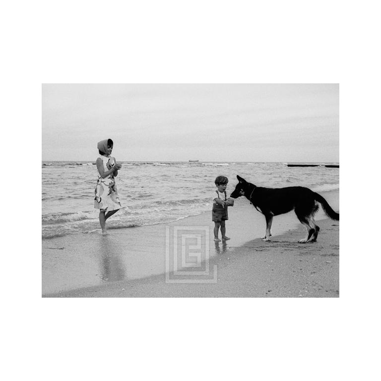 Mark Shaw Black and White Photograph - Kennedy, Jackie and John Jr. with Clipper, 1963