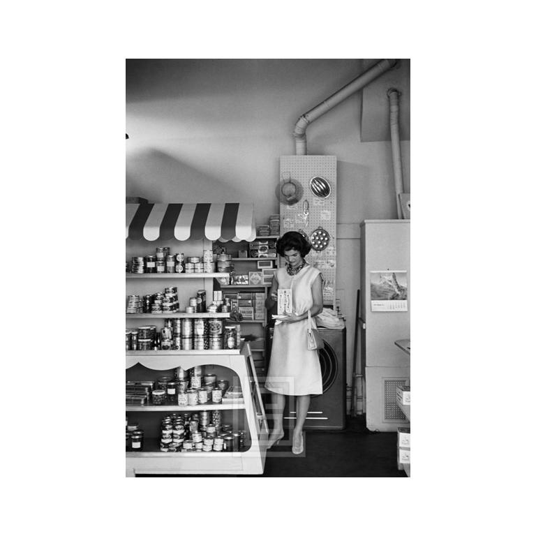 Mark Shaw Figurative Photograph - Kennedy, Jackie Shops for Groceries, 1959
