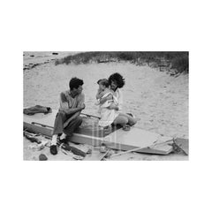 Kennedys, John, Jackie and Caroline, Beached Boat