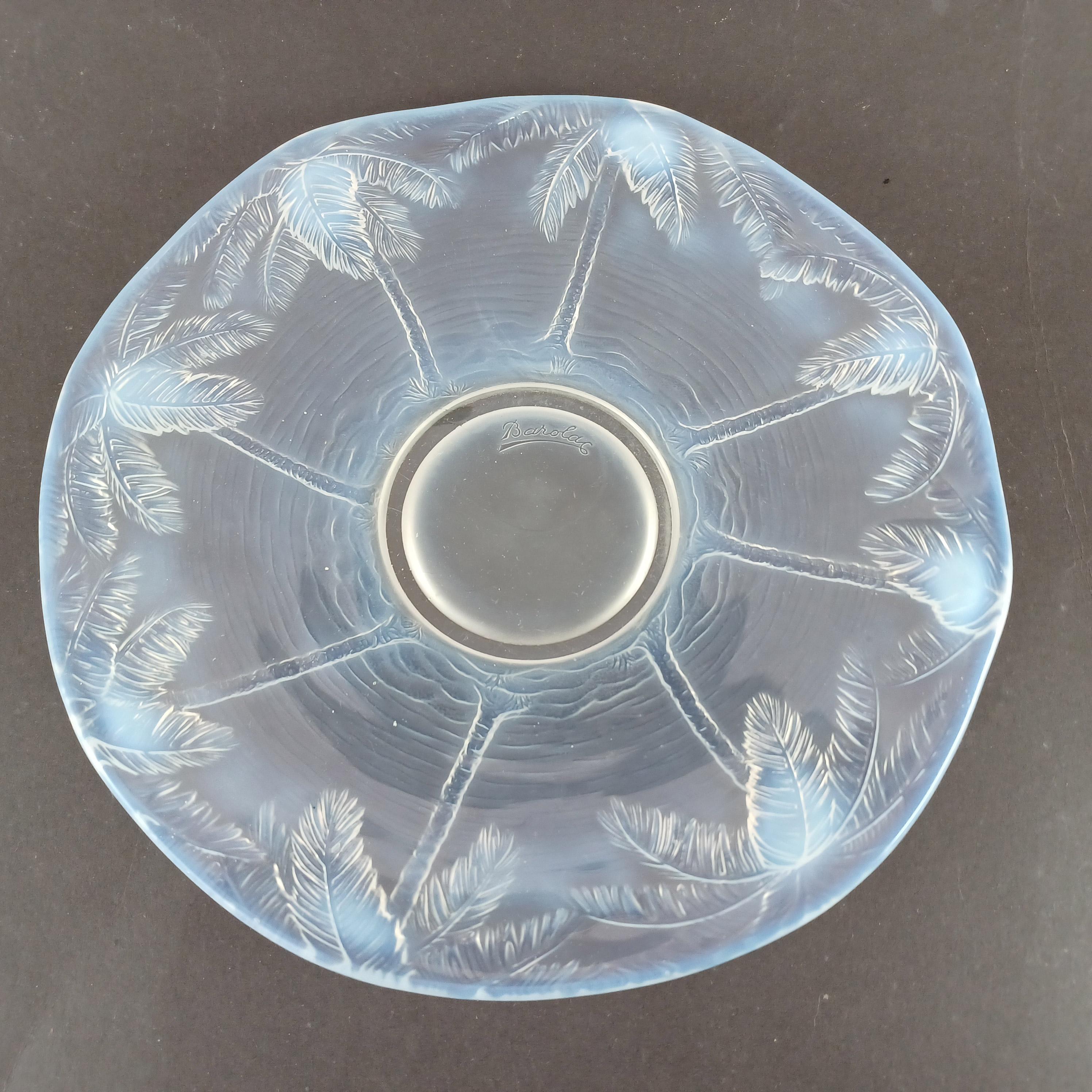 MARCADO Barolac Art Decó Opalina / Opalescente Plato de Cristal Palmeras Checo en venta