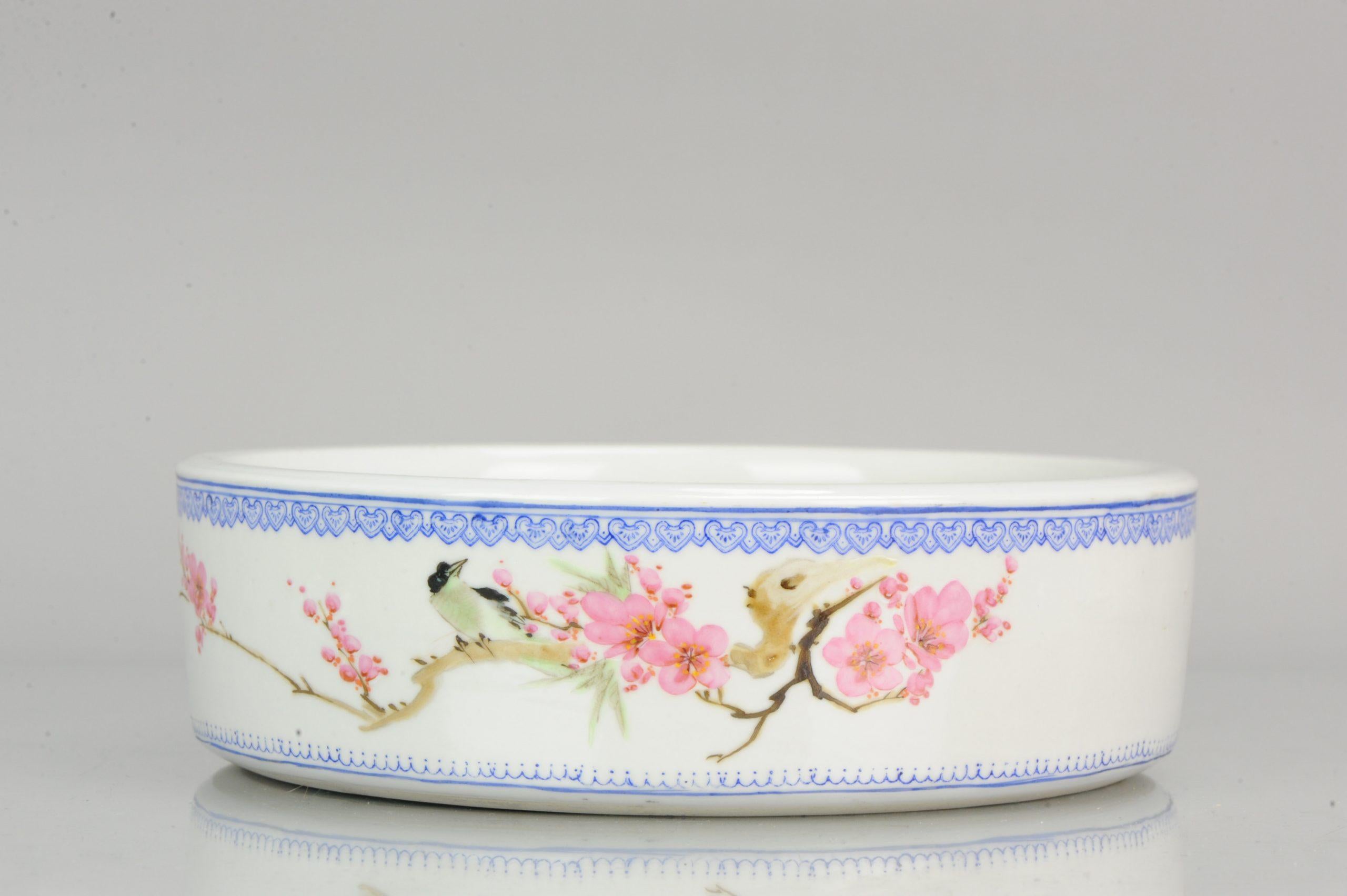 A very nicely decorated brush washer with a scene of birds in trees. Marked at base.
Condition:
Overall condition; perfect. Size: Approximate 218mm
Period:
20th century PRoC (1949-now).