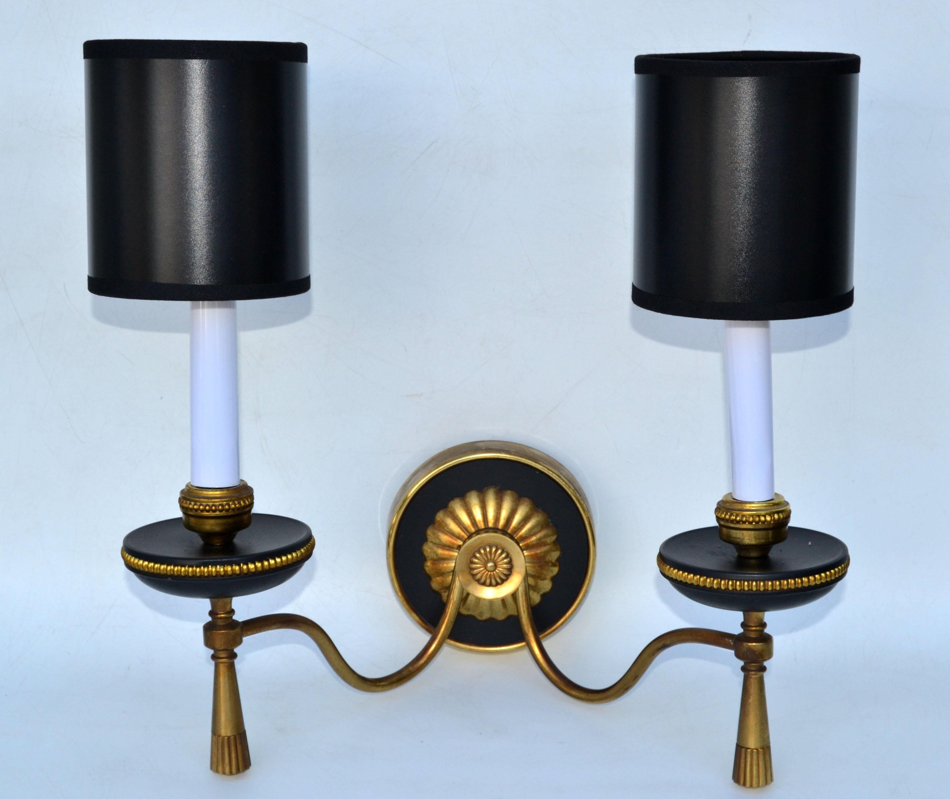 Marked Gaetano Sciolari Two Lights Wall Sconces 2 Tone Brass Italy 1970s, Pair In Good Condition For Sale In Miami, FL