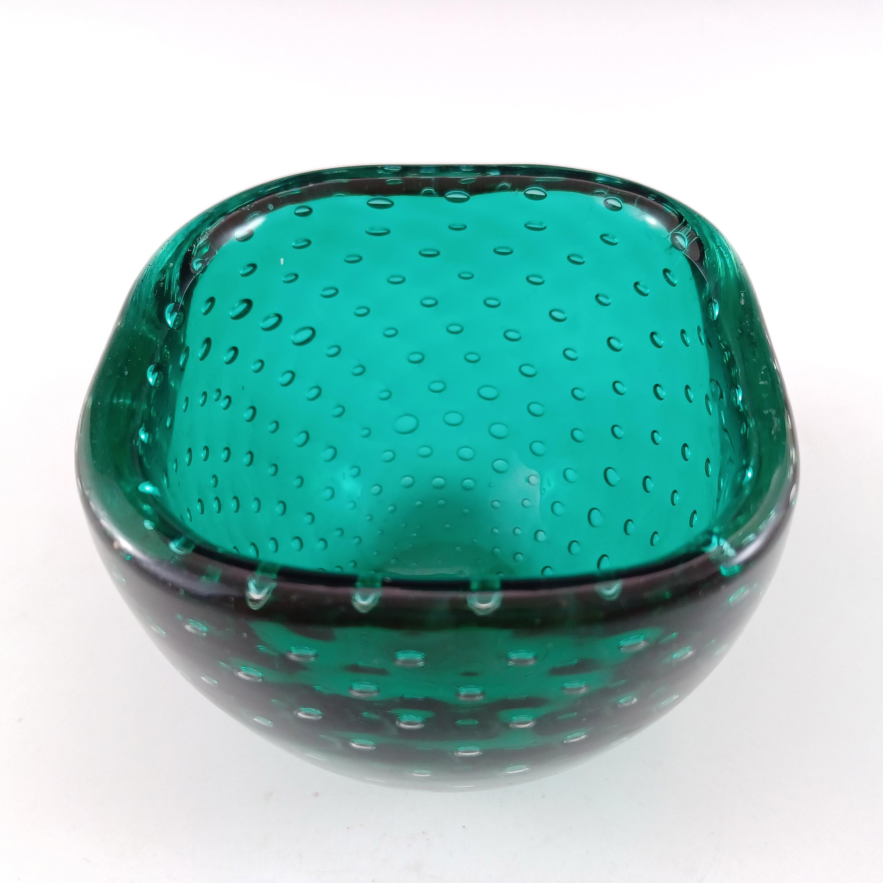 MARKED Venini Murano-Blasenschale aus grünem Glas von Carlo Scarpa (Mitte des 20. Jahrhunderts)