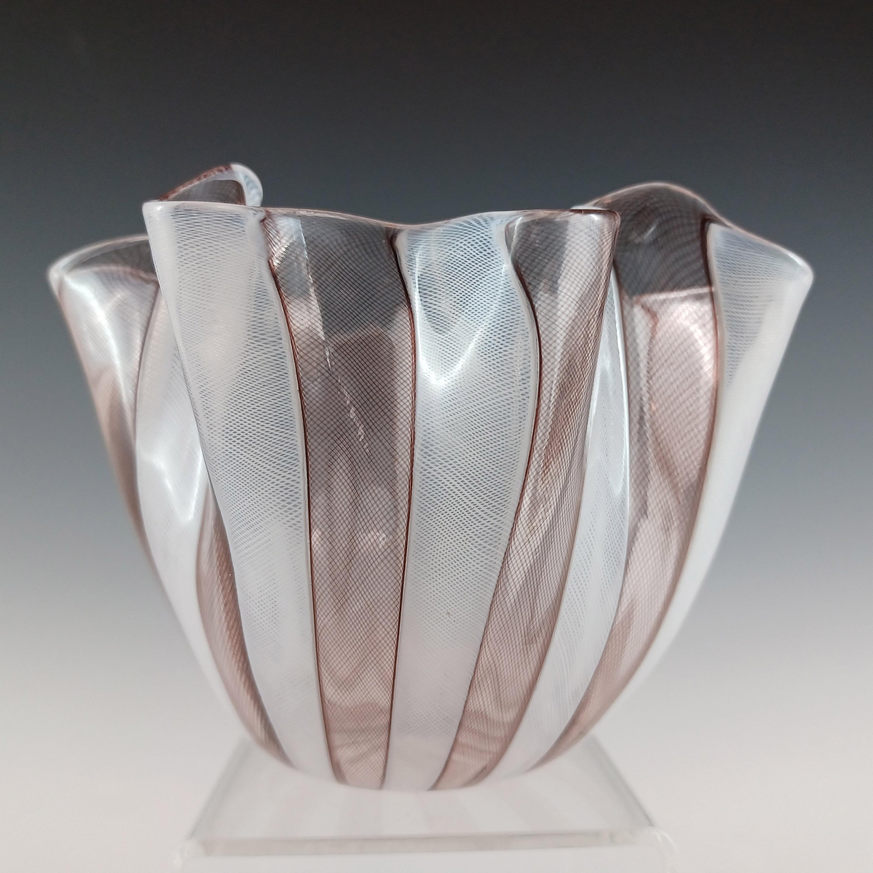 Voici un exquis vase 