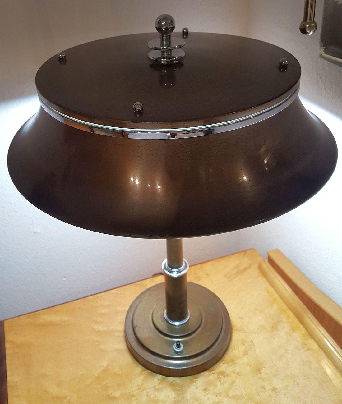 Mid-20th Century Markel Machine Age Table Lamp, Buffalo New York For Sale